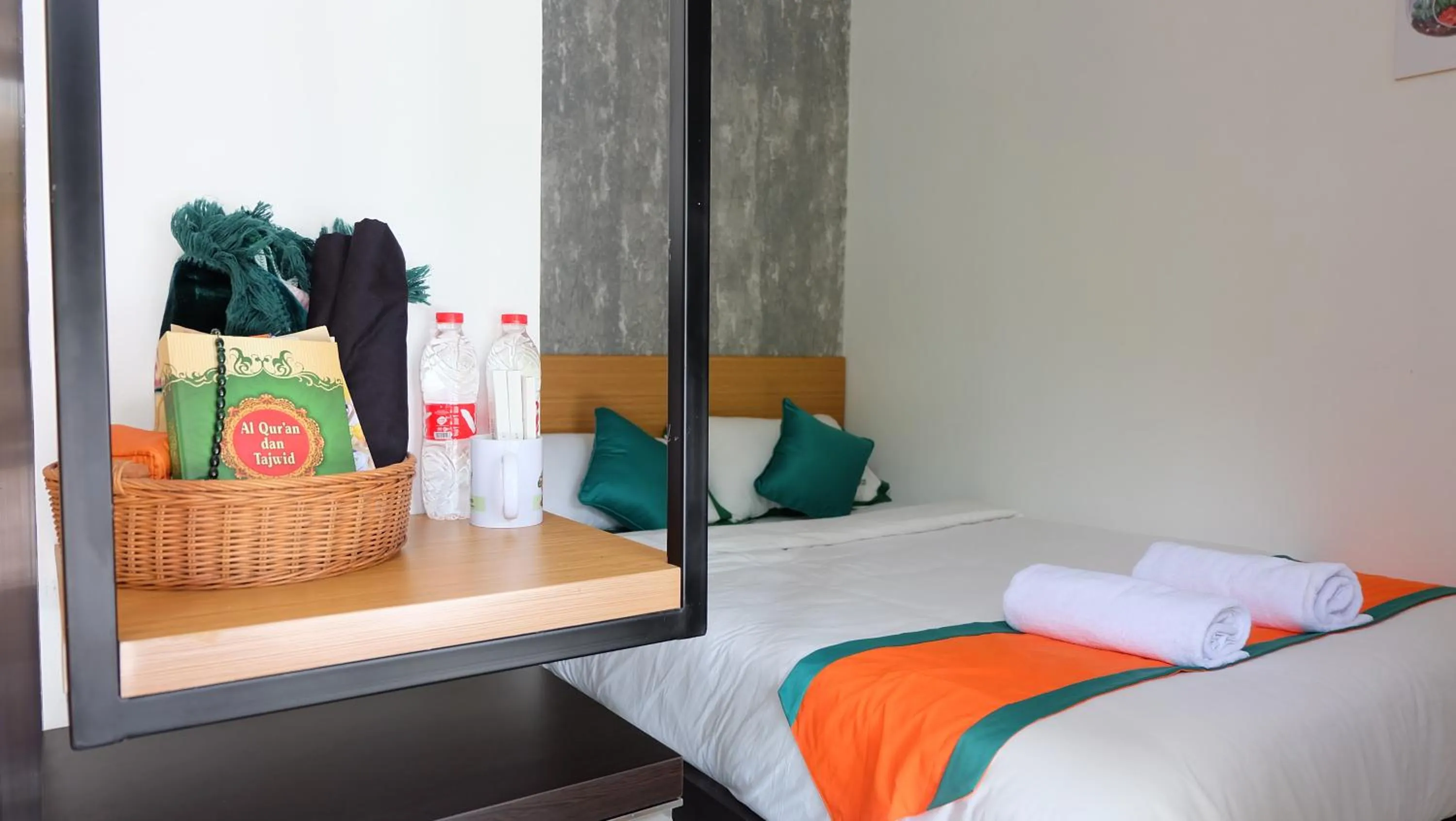Bed in Hotel Jogja Kili Suci By Simply Homy
