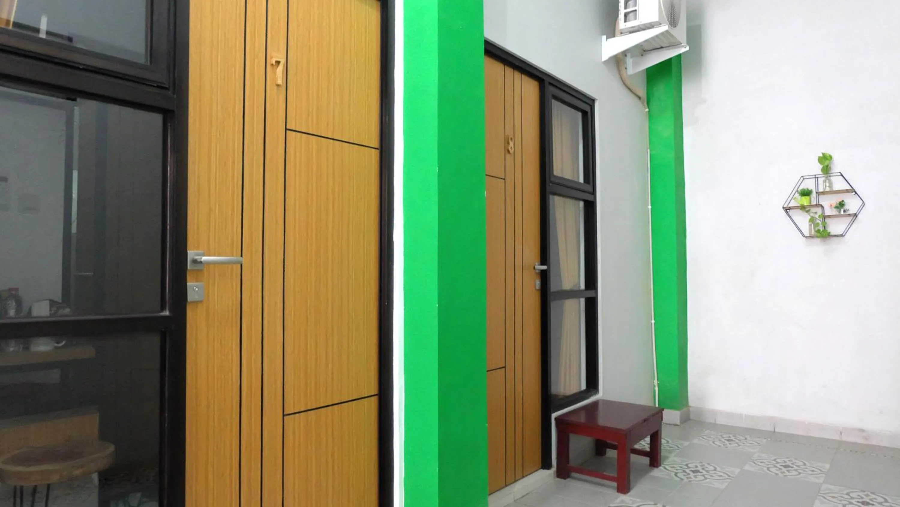 Facade/entrance in Hotel Jogja Kili Suci By Simply Homy