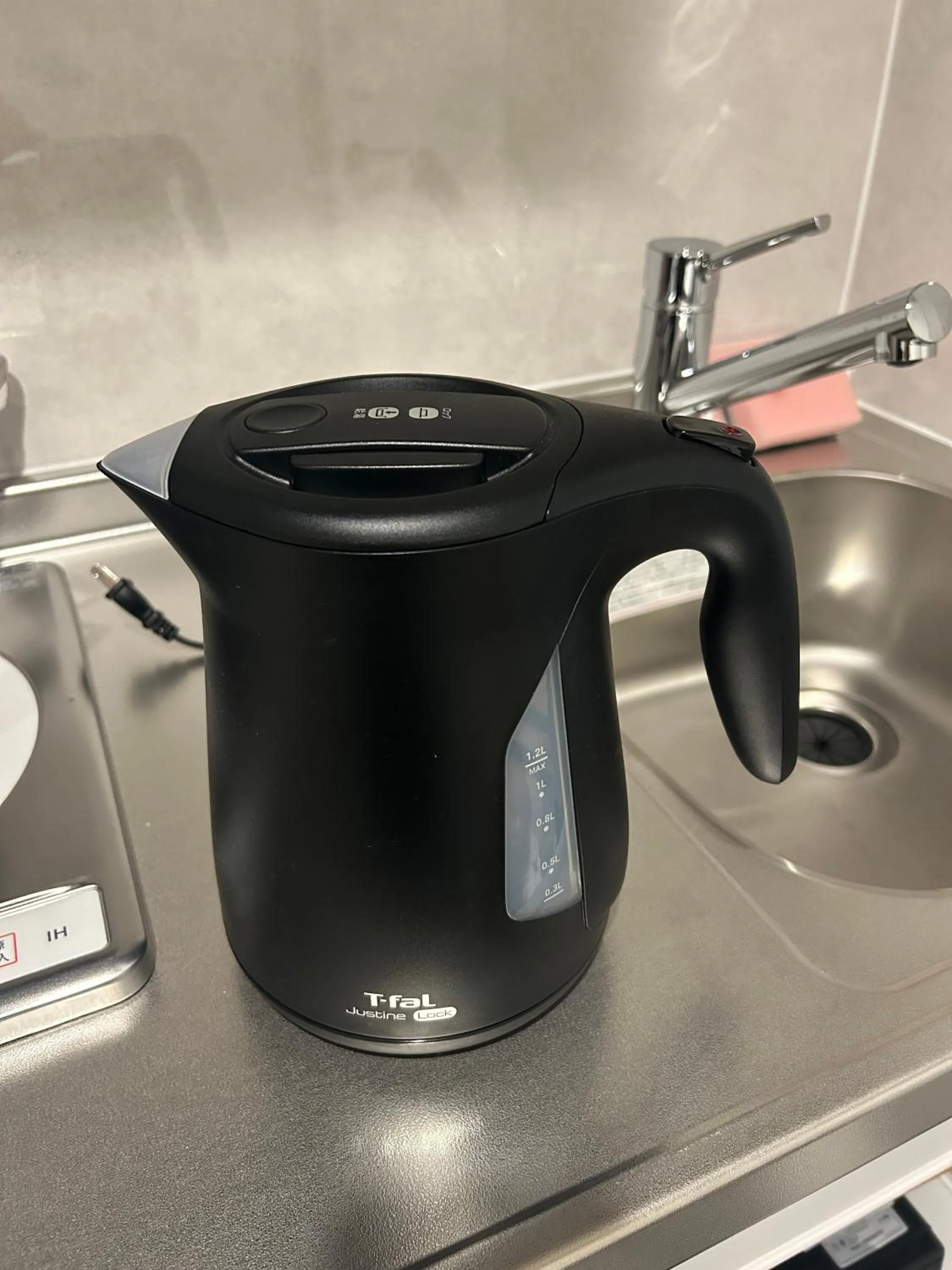 Kitchen or kitchenette in Fraise Nipponbashi -vacation rental-