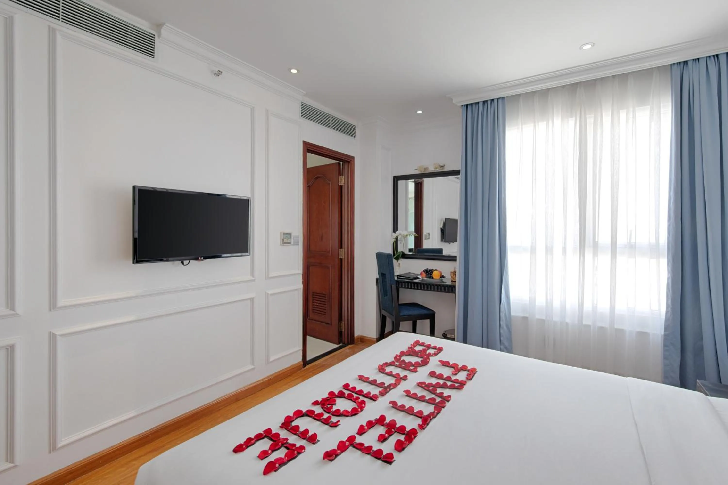 Bedroom, Bed in Fivitel Boutique Da Nang