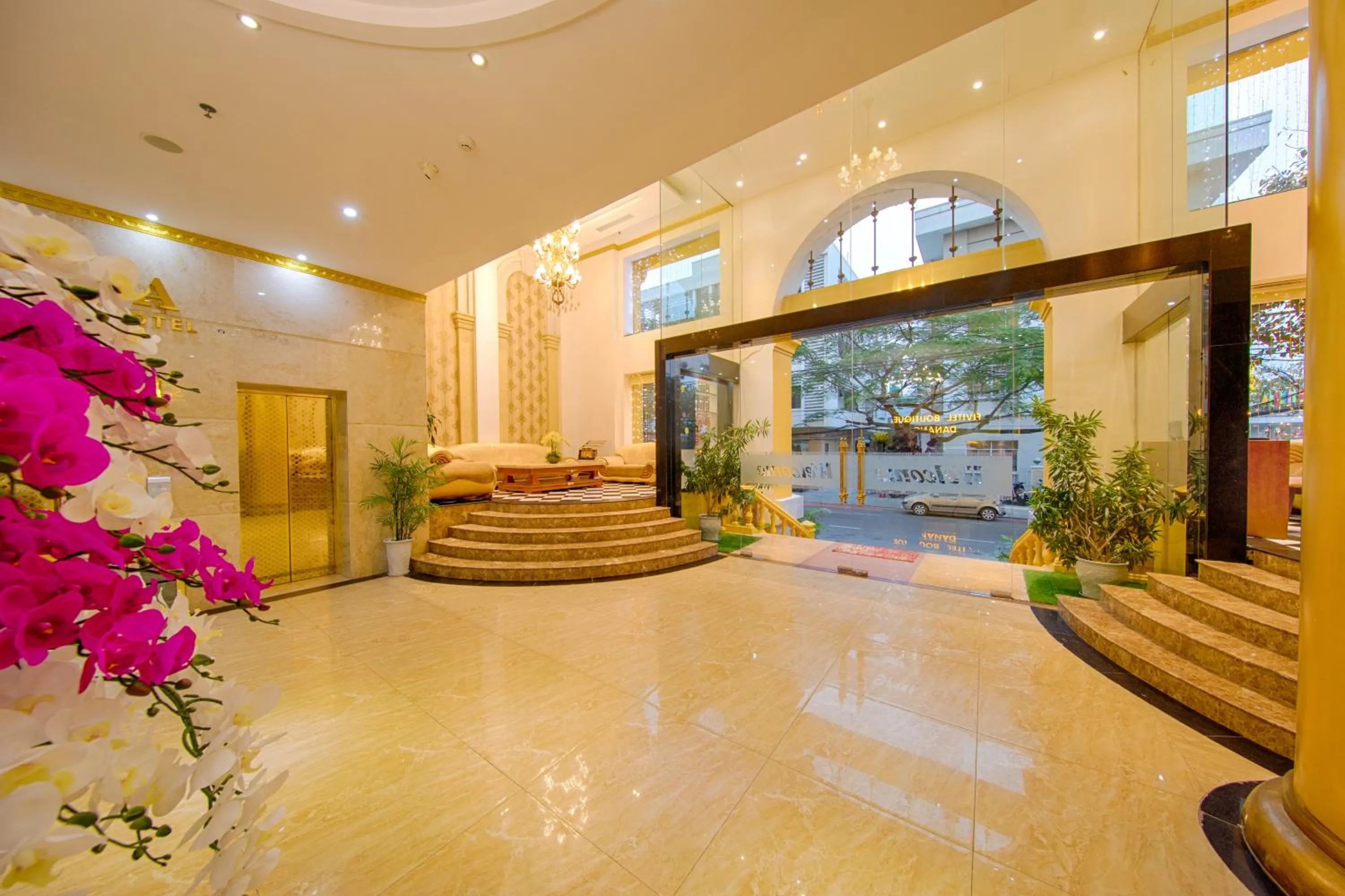 Facade/entrance in Fivitel Boutique Da Nang