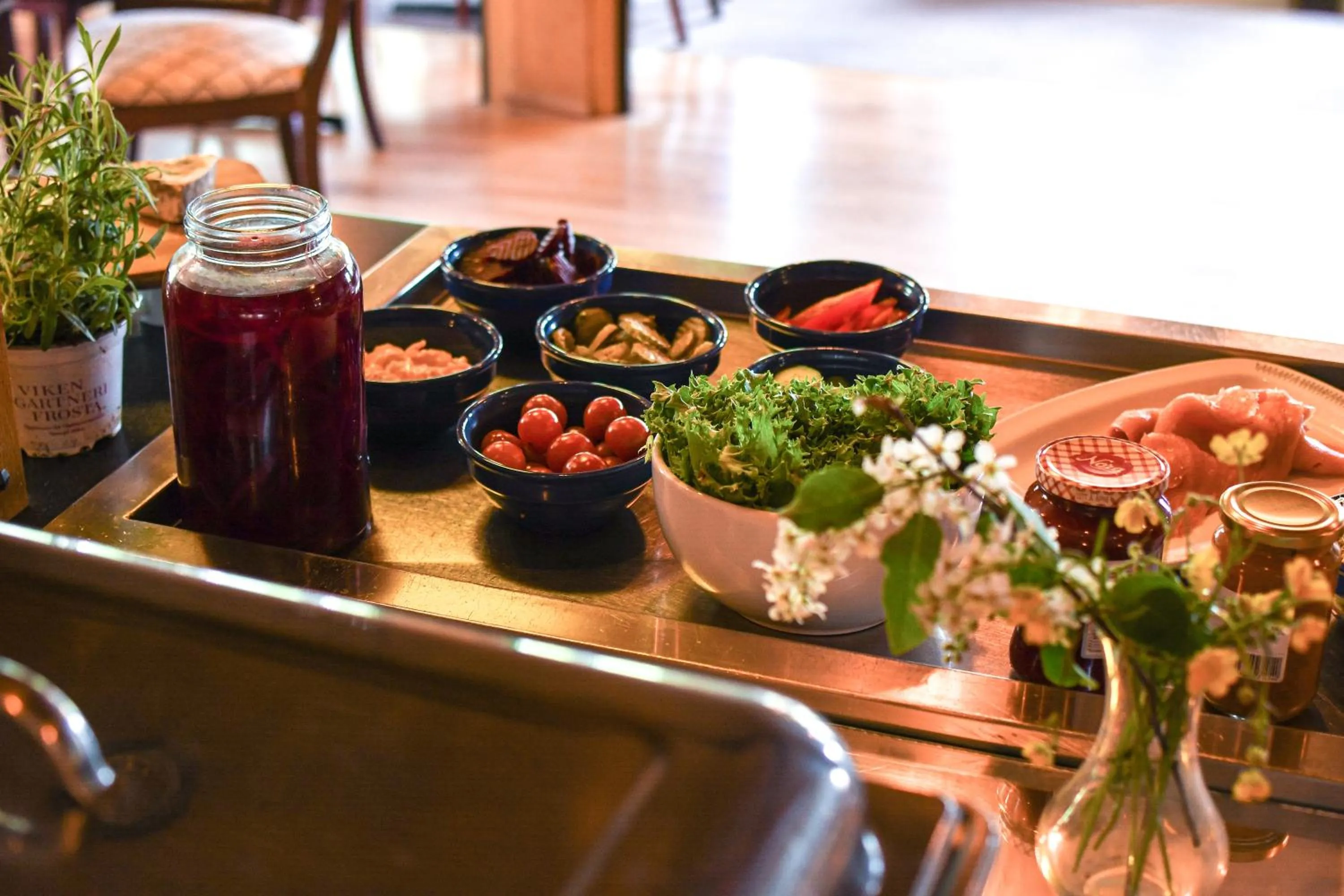 Breakfast in Rundhaug Gjestegard