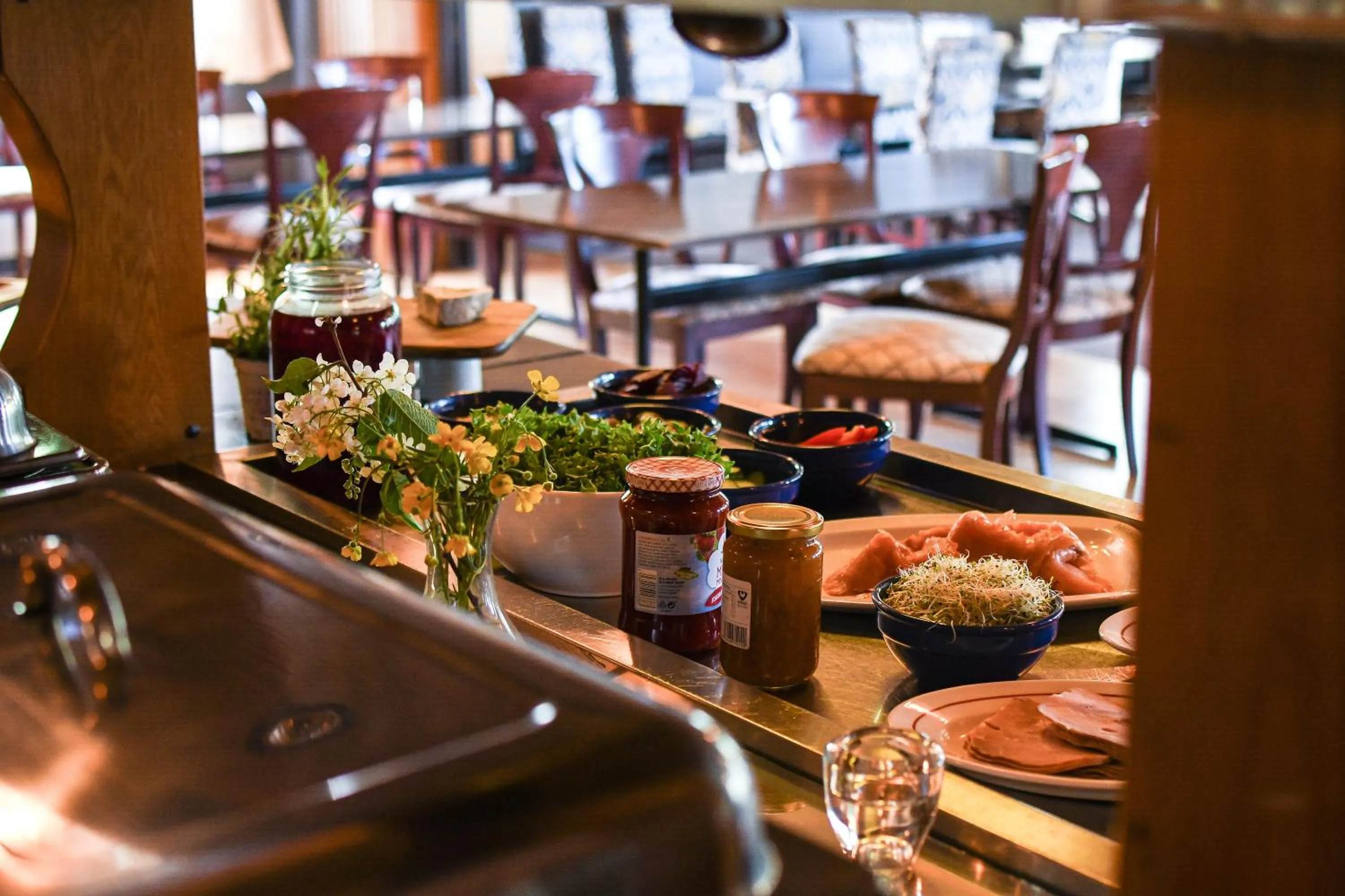 Breakfast in Rundhaug Gjestegard