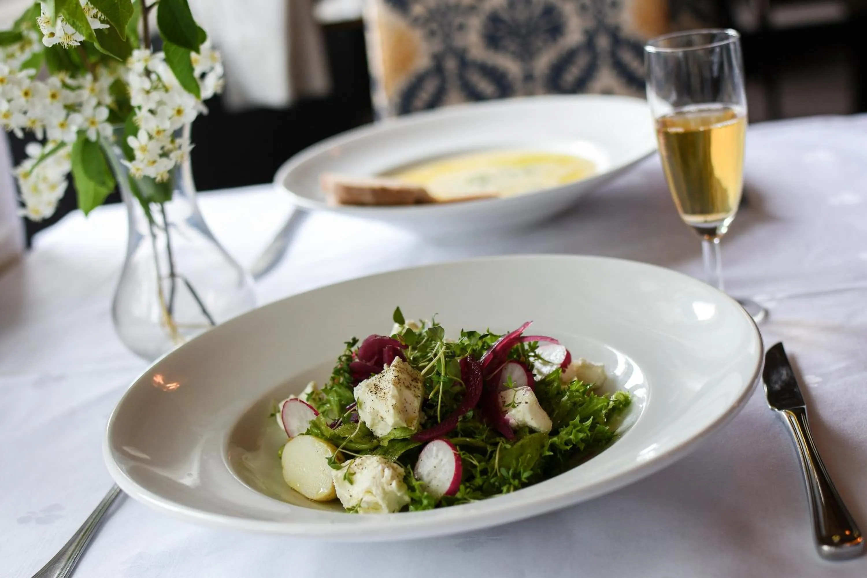 Food and drinks in Rundhaug Gjestegard