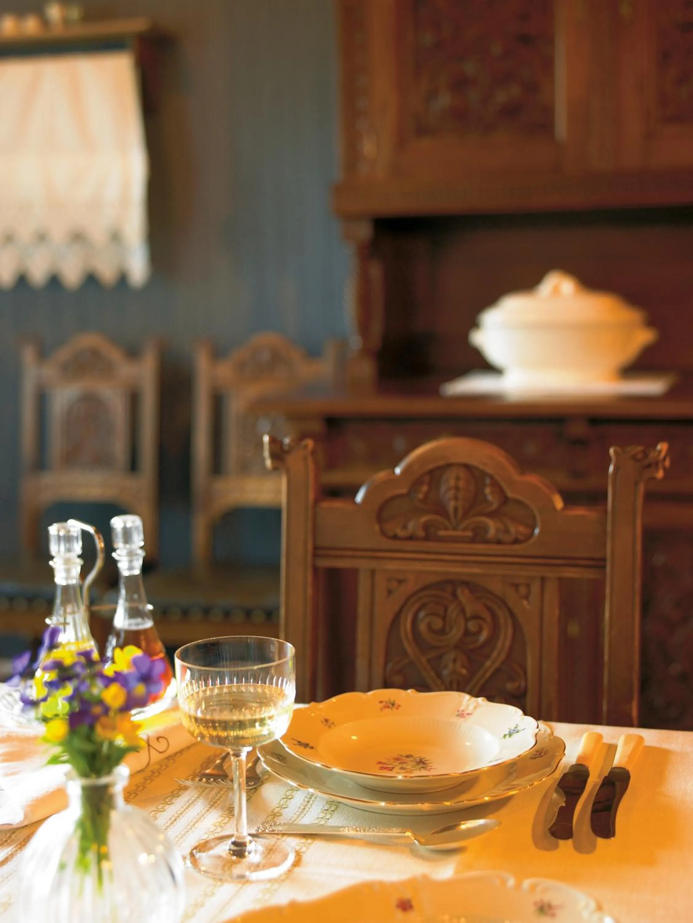 Restaurant/places to eat in Rundhaug Gjestegard