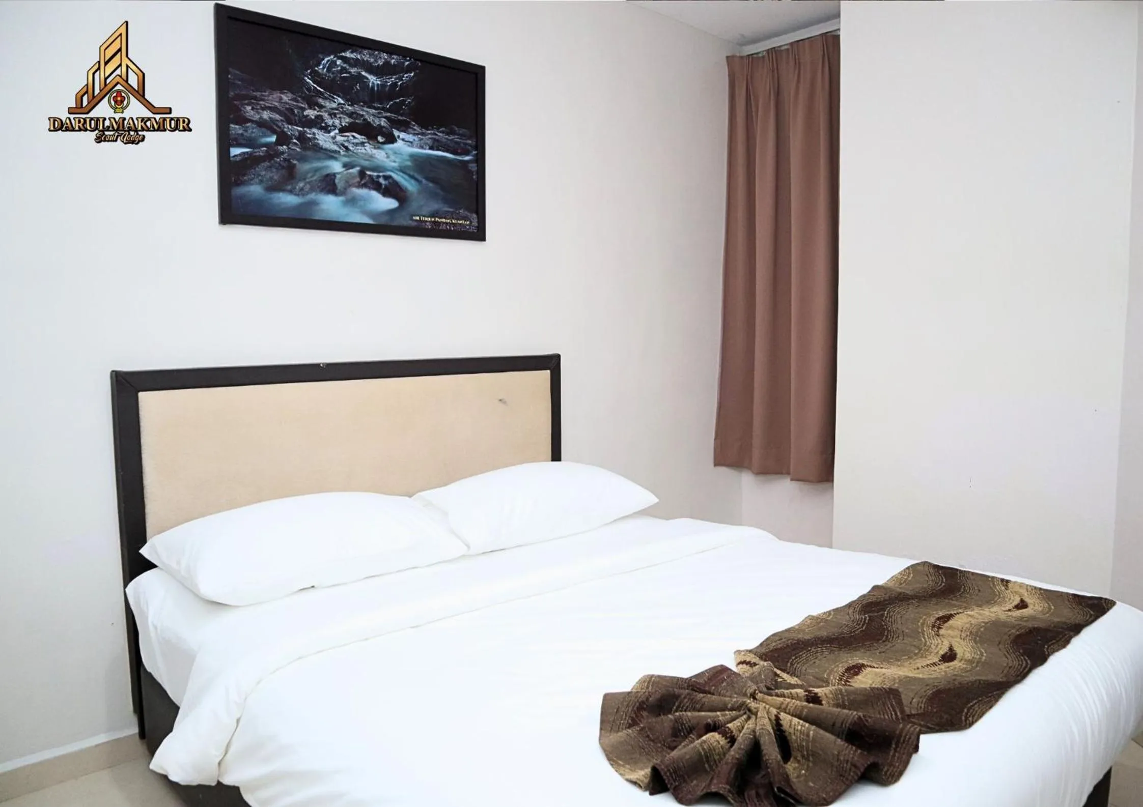 Bed in DarulMakmur Scout Lodge