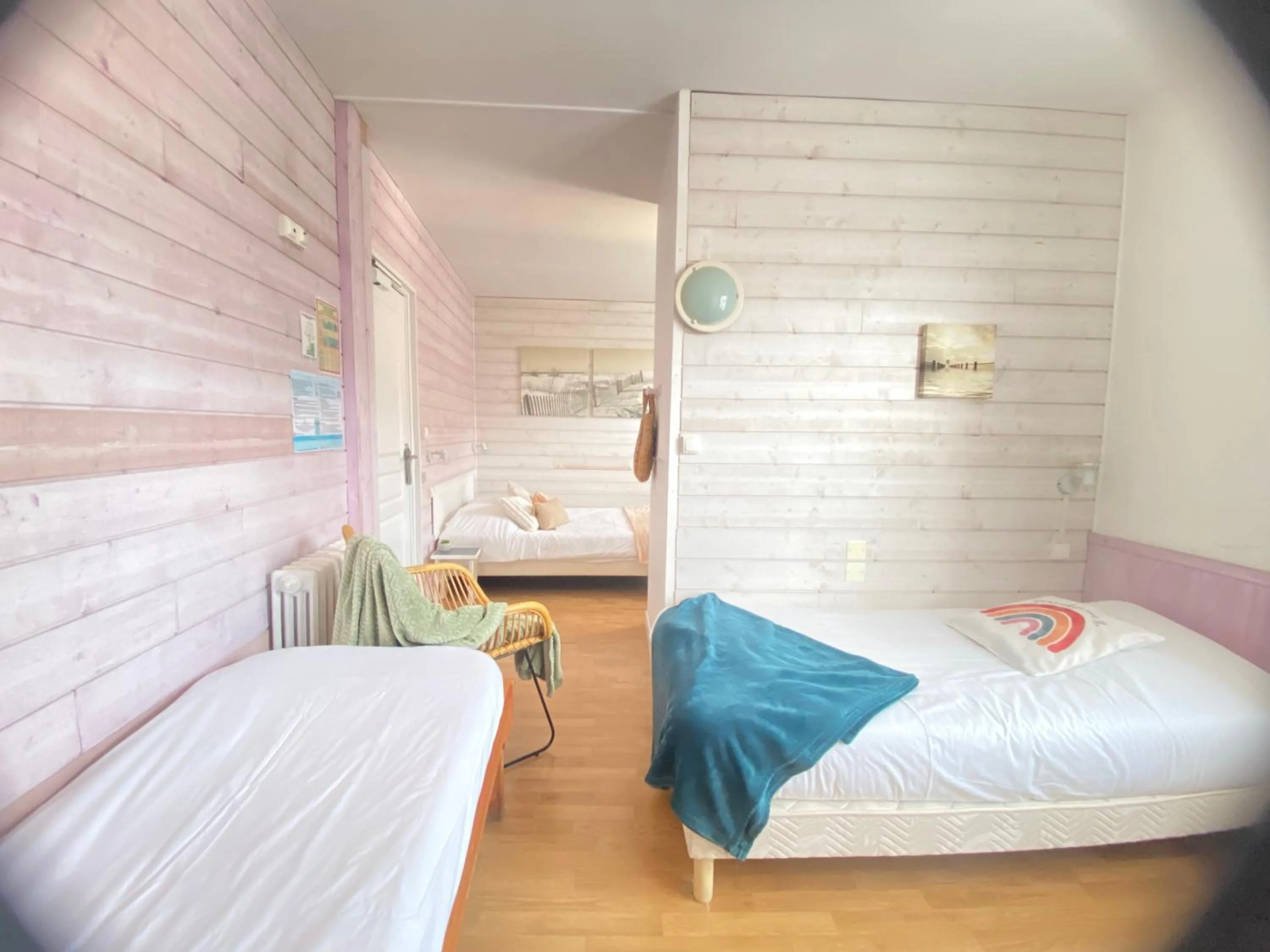 Photo of the whole room, Bed in Hotel de l'Atlantique