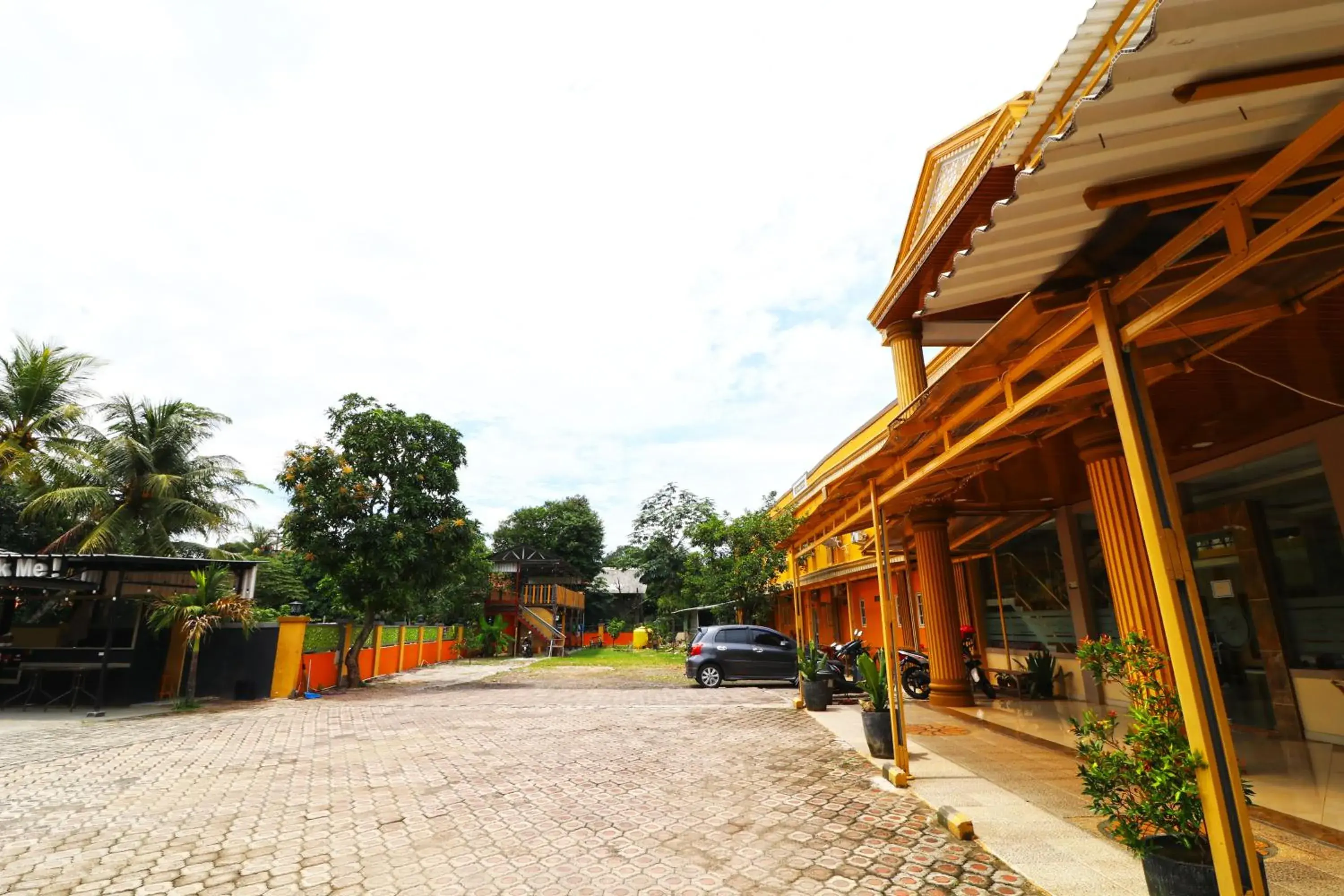 Property building in Ombey Guest House Property building in Ombey Guest House