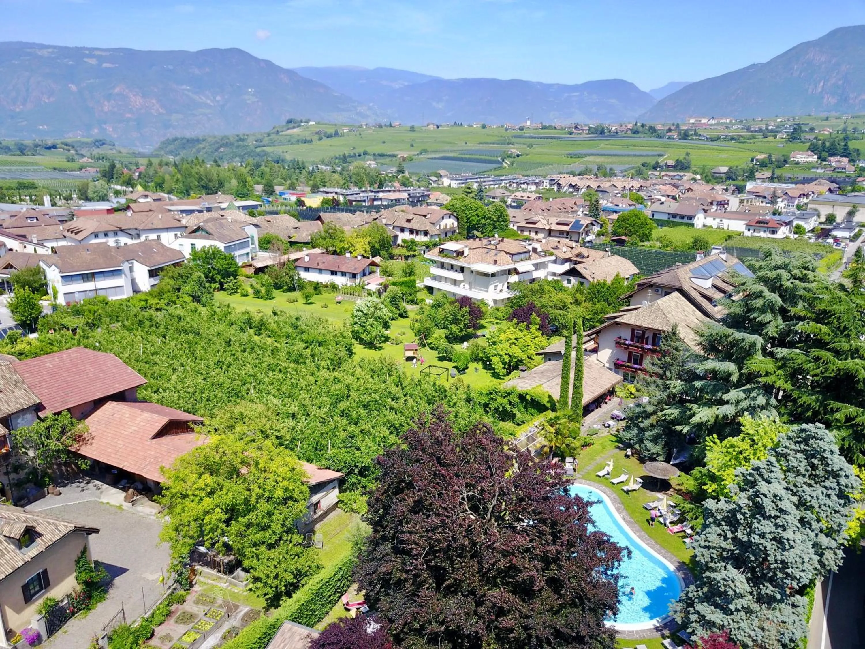 Bird's eye view in Angerburg Blumenhotel