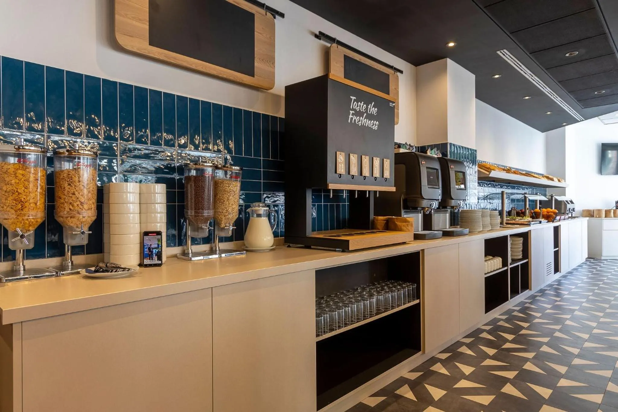 Buffet breakfast in Travelodge Barcelona Poblenou