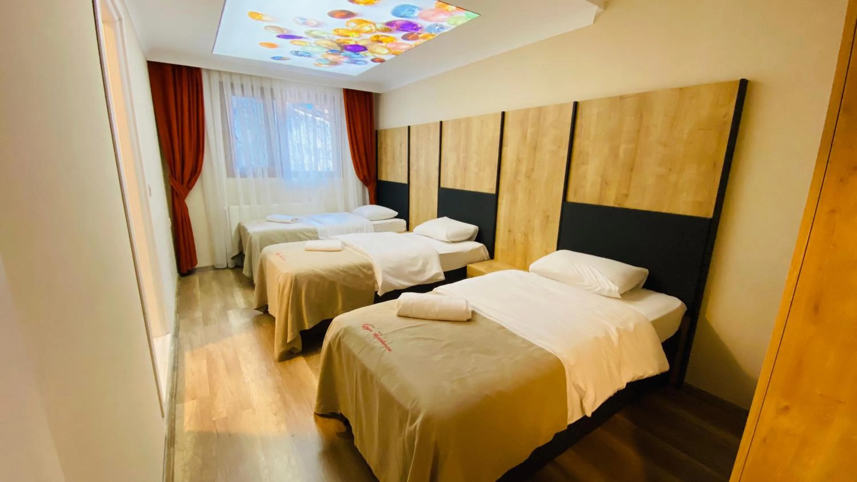 Bed in Kaya Residence