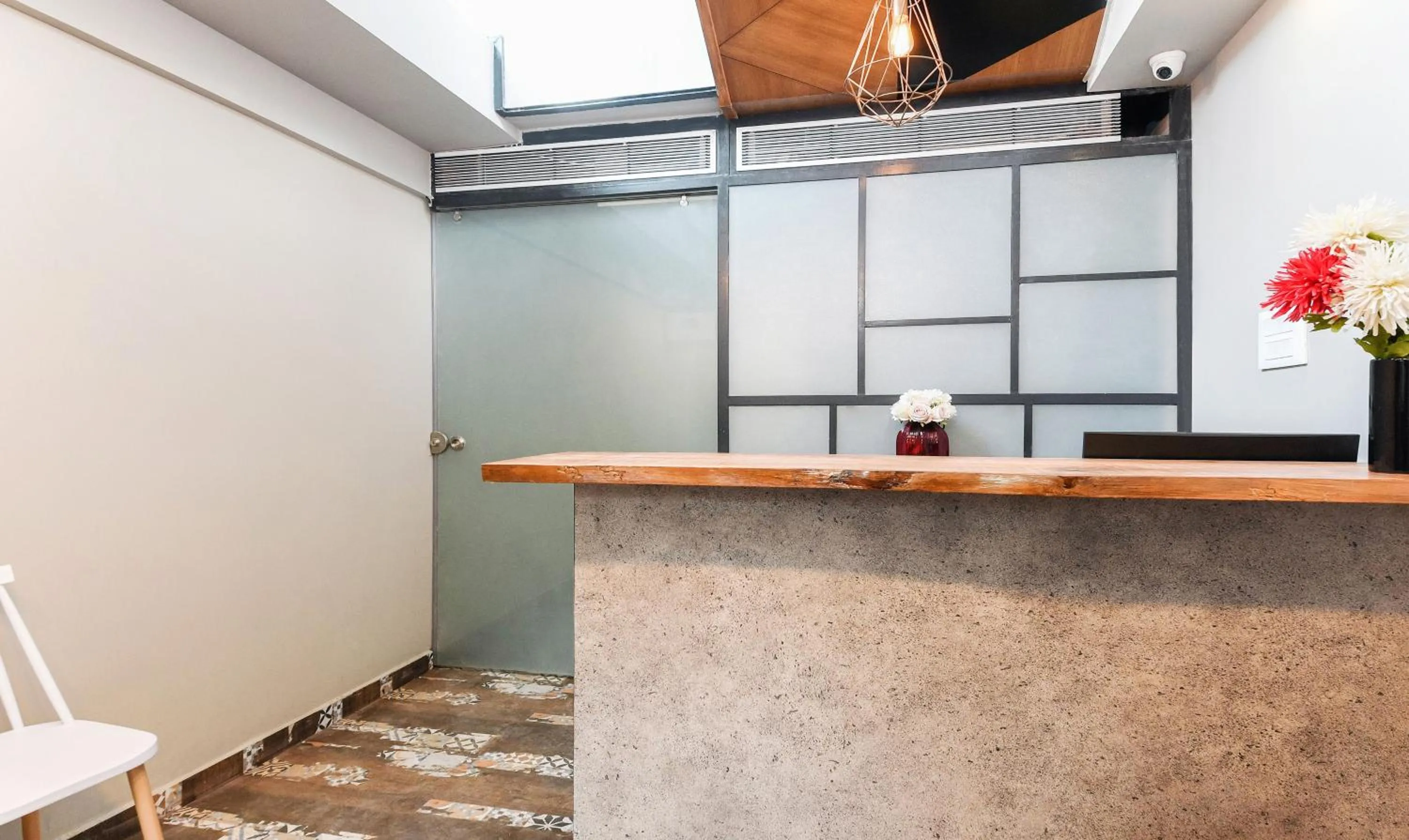 Lobby or reception in Treebo Stay Tuned JP Nagar