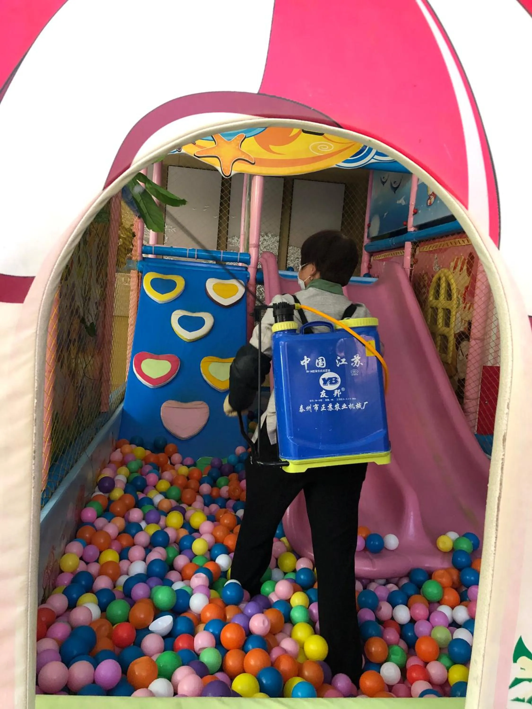 Children in Siko Grand Hotel Suzhou Yangcheng