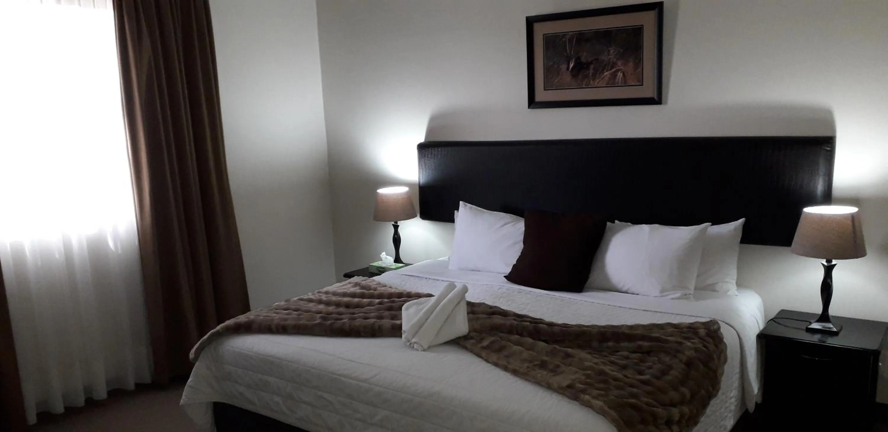 Bed in Kalahari Lodge Kimberley