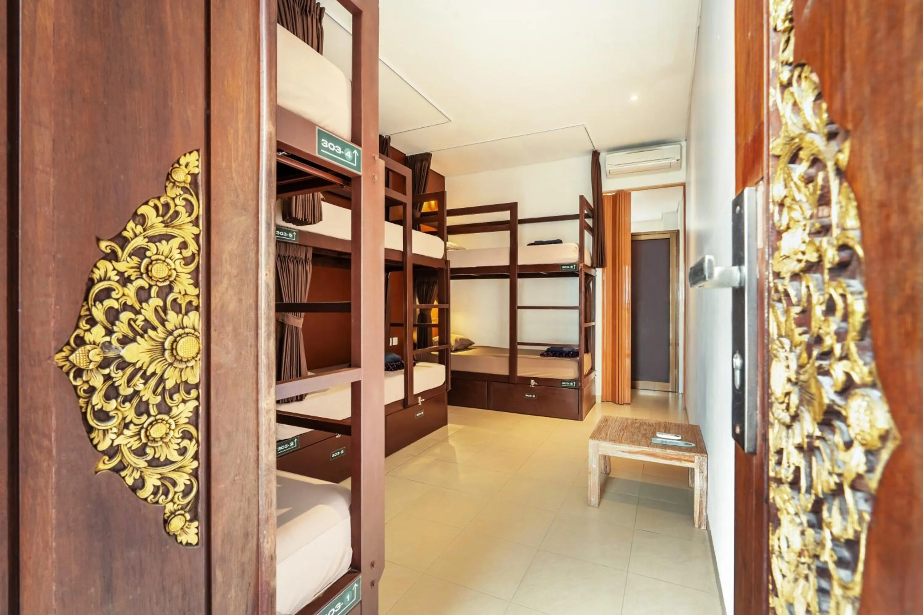 Bed in Gelatik Bed And Breakfast