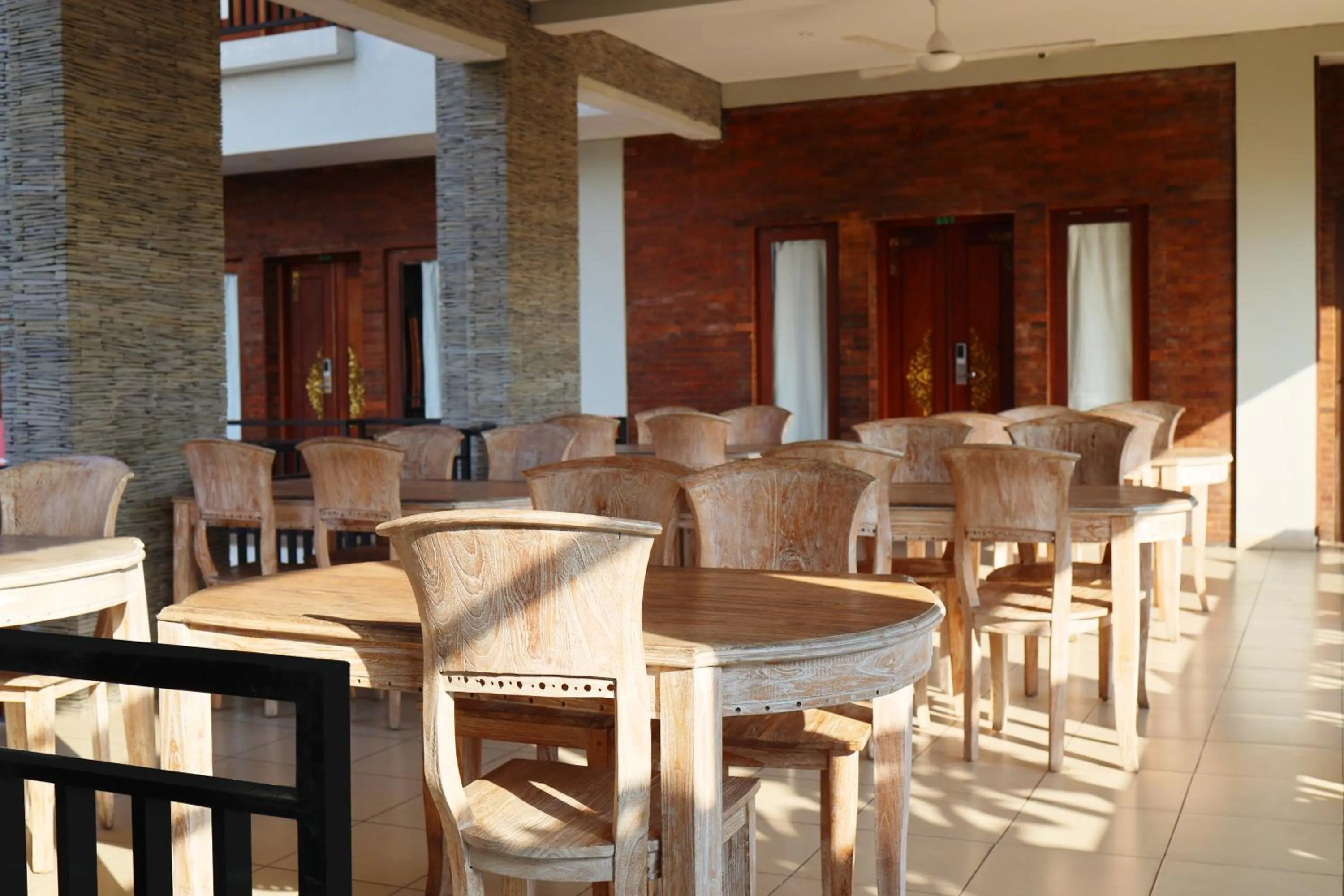 Restaurant/places to eat in Gelatik Bed And Breakfast