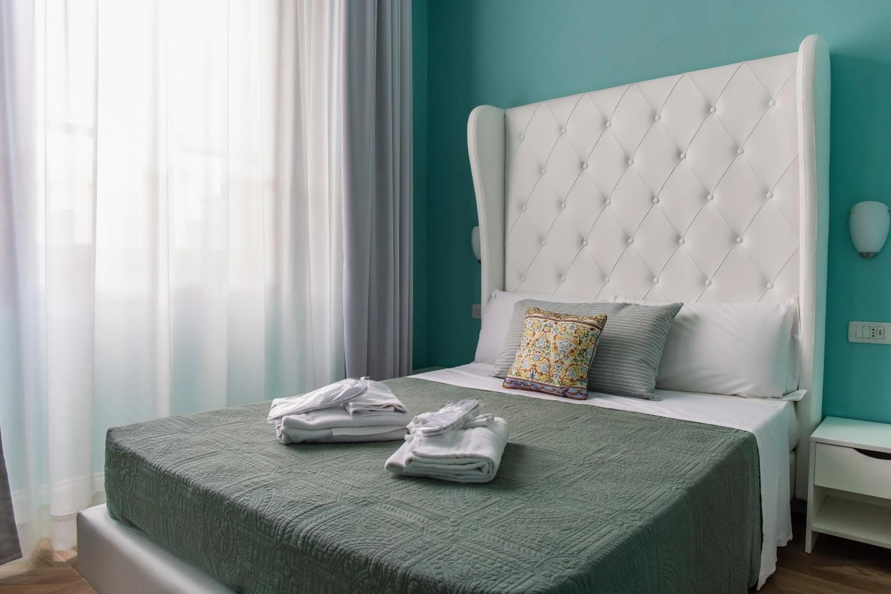 Decorative detail, Bed in B&B La Residenza di Michelangelo