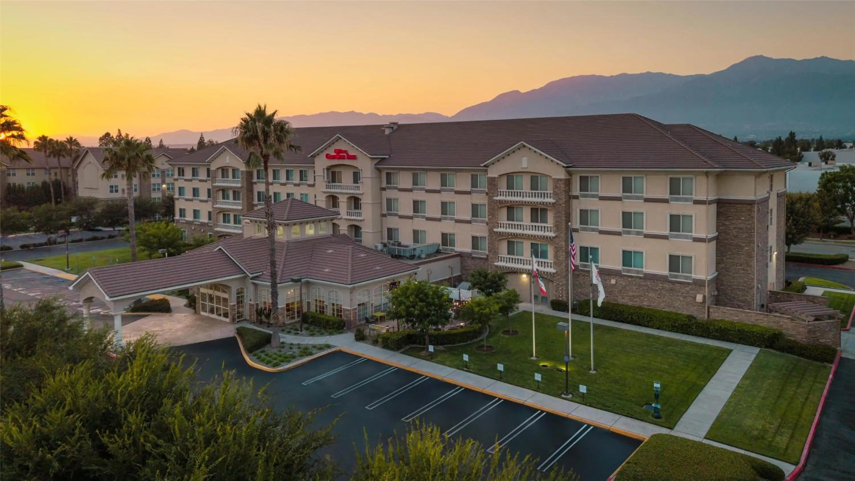 Property building in Hilton Garden Inn Ontario Rancho Cucamonga