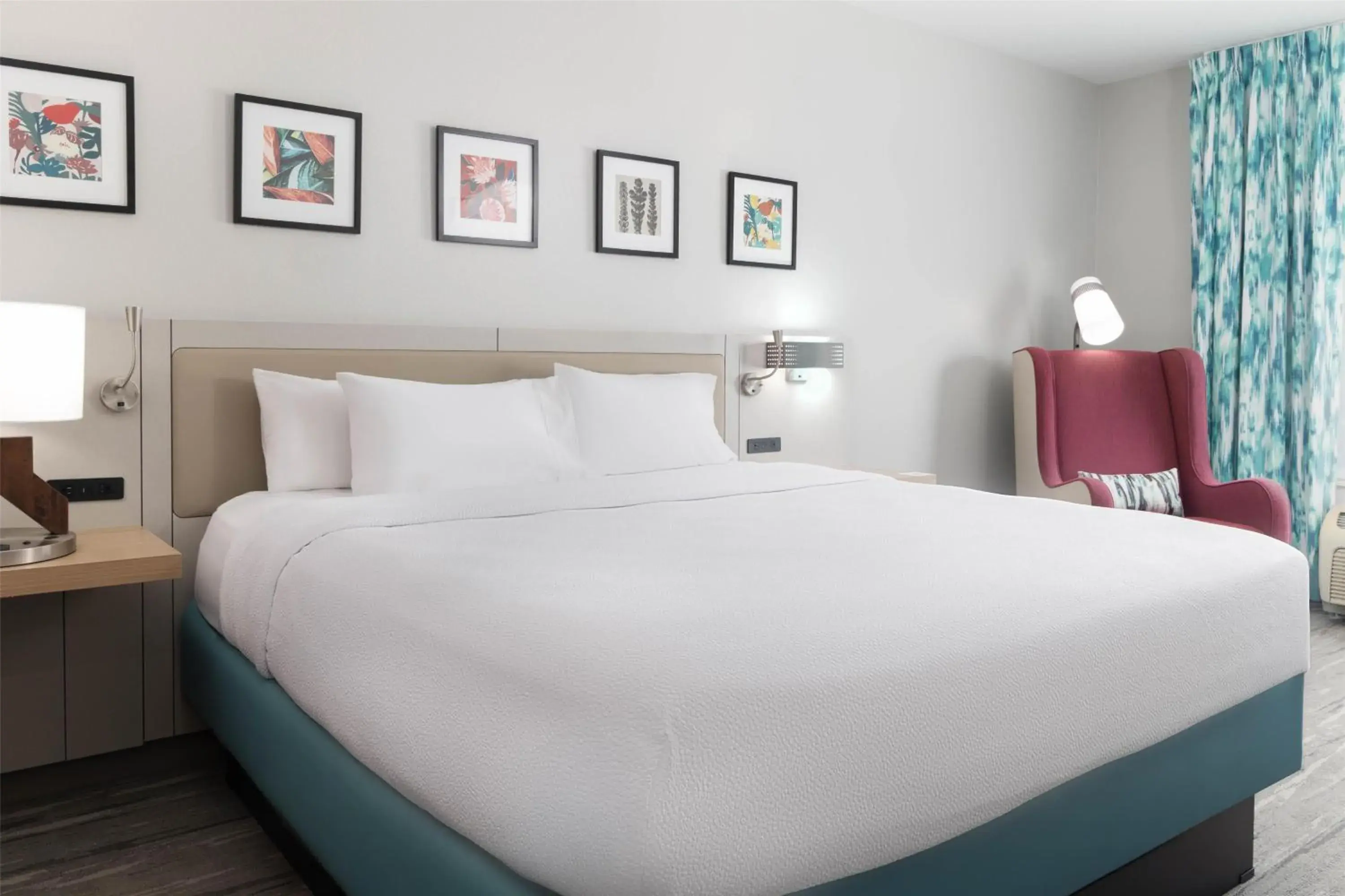 Premium King Room in Hilton Garden Inn Ontario Rancho Cucamonga Premium King Room in Hilton Garden Inn Ontario Rancho Cucamonga