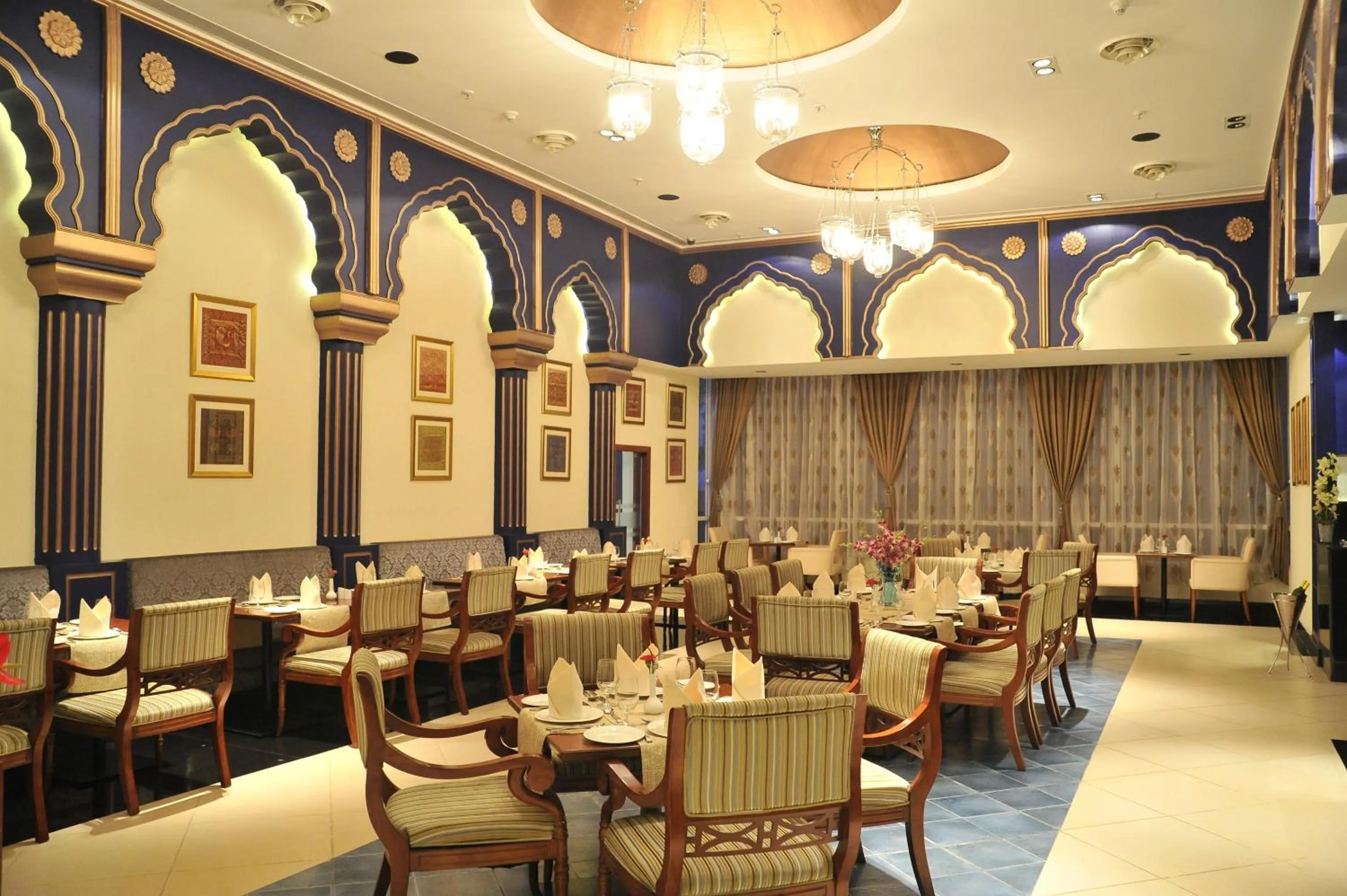 Restaurant/places to eat in Mysore County Retreat