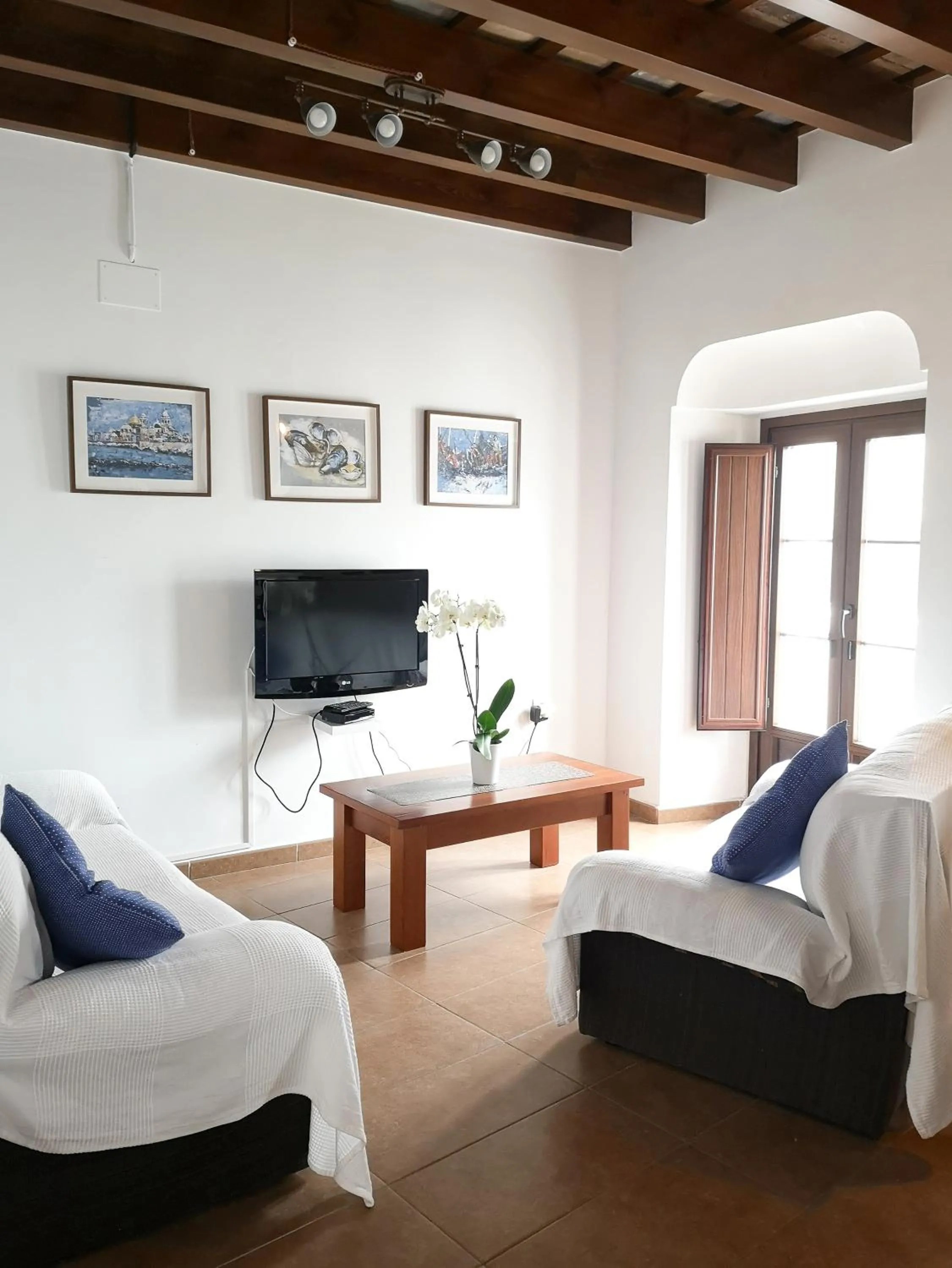 TV and multimedia, Bed in Posada Alegria