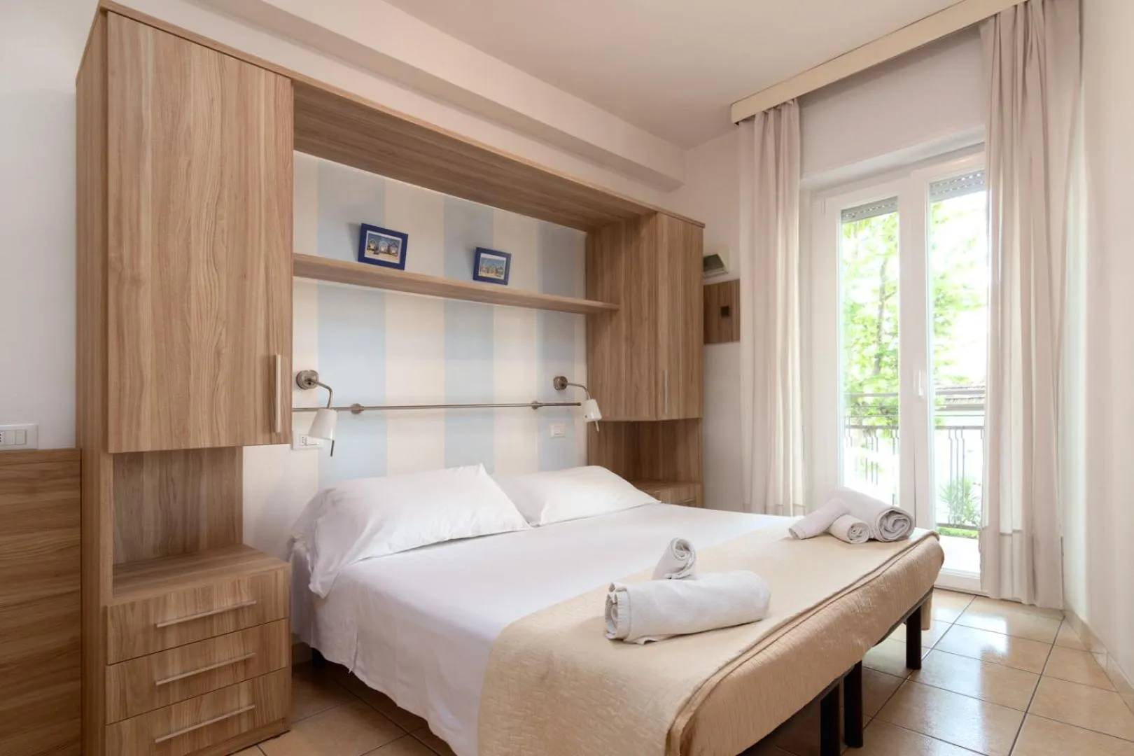Bedroom, Bed in Hotel Arlecchino Riccione