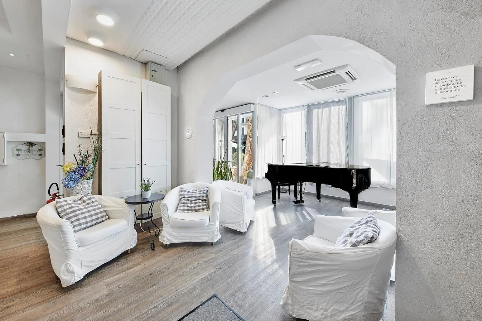 Lobby or reception in Hotel Arlecchino Riccione