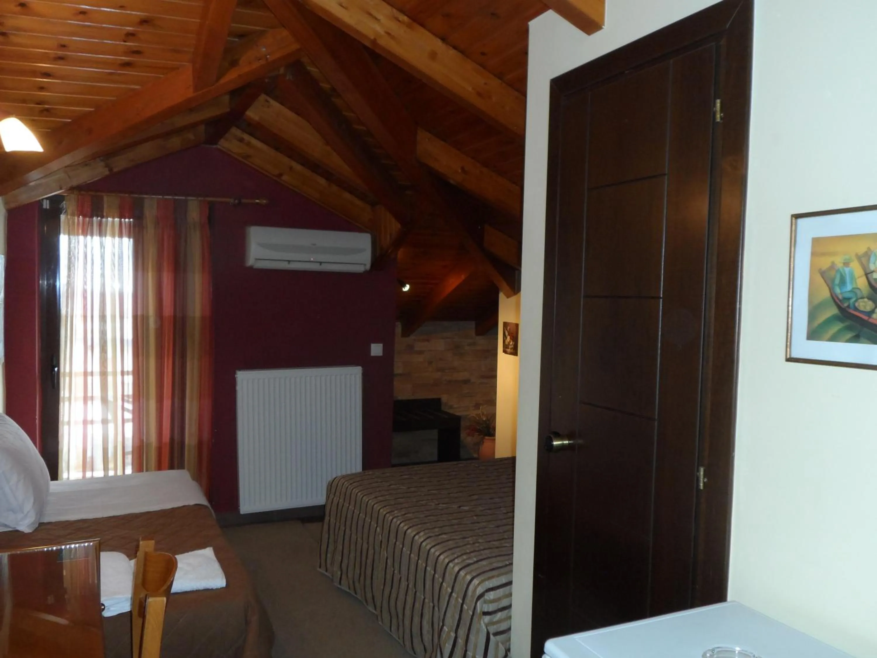 Hotel Prigipikon Suites and sofites