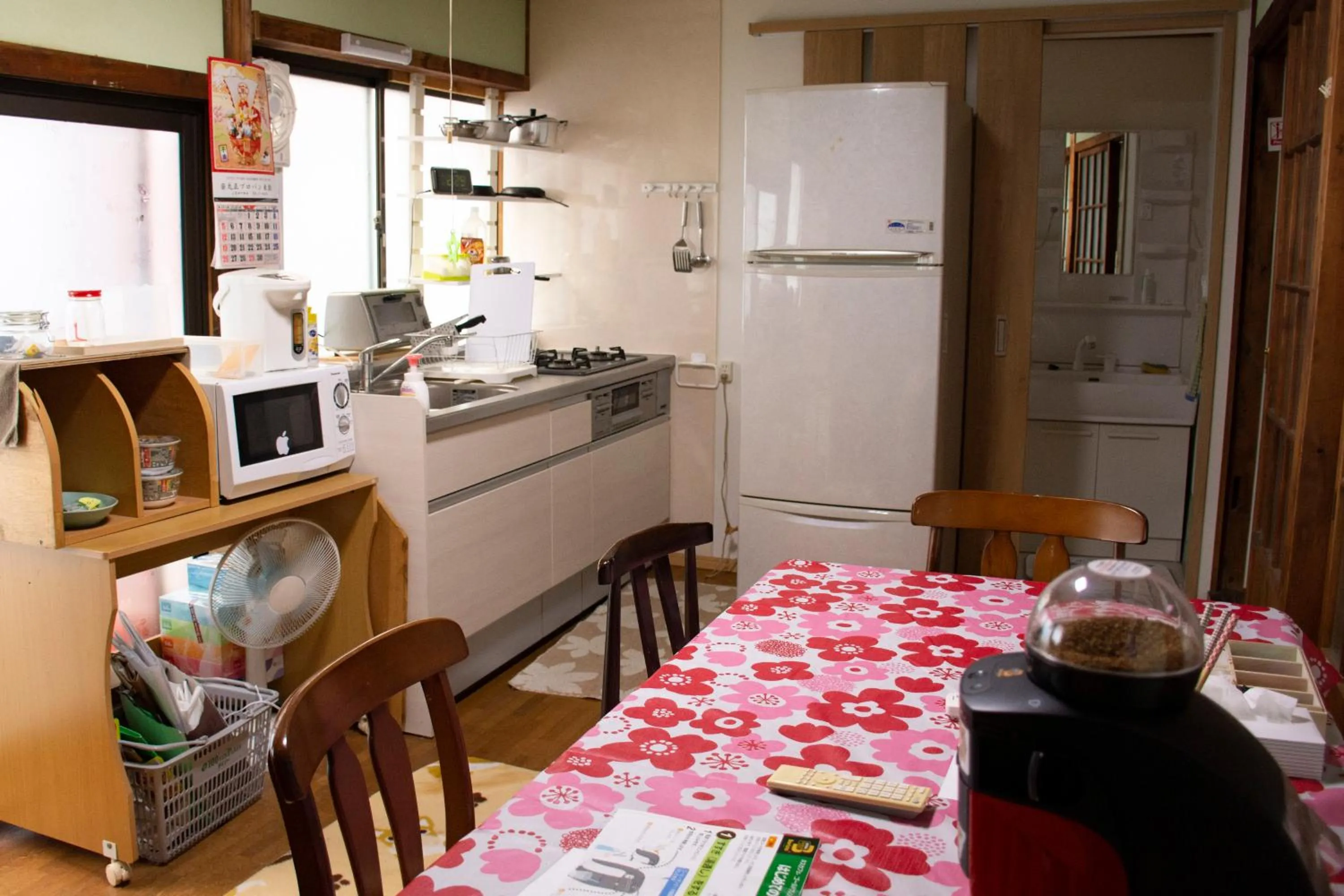 Communal lounge/ TV room in Guest Cafe Kuchikumano