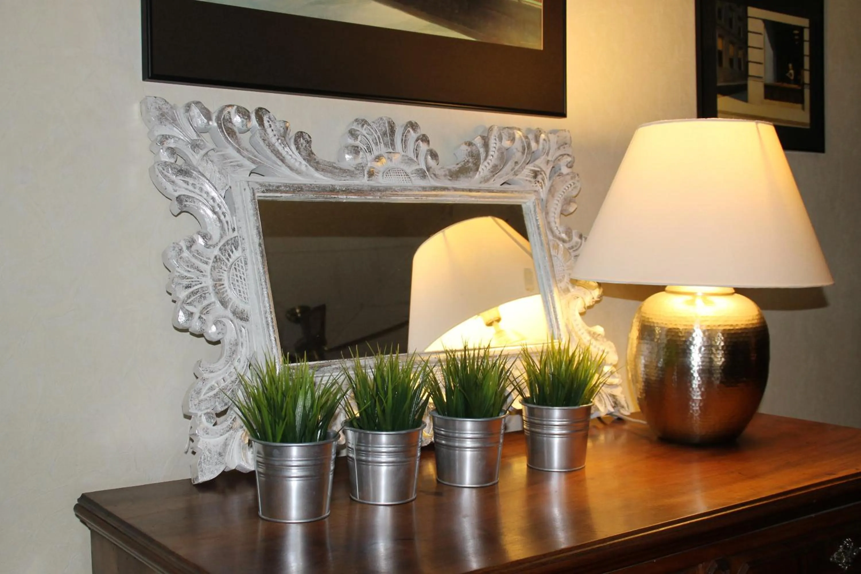 Decorative detail in Hôtel Rivière