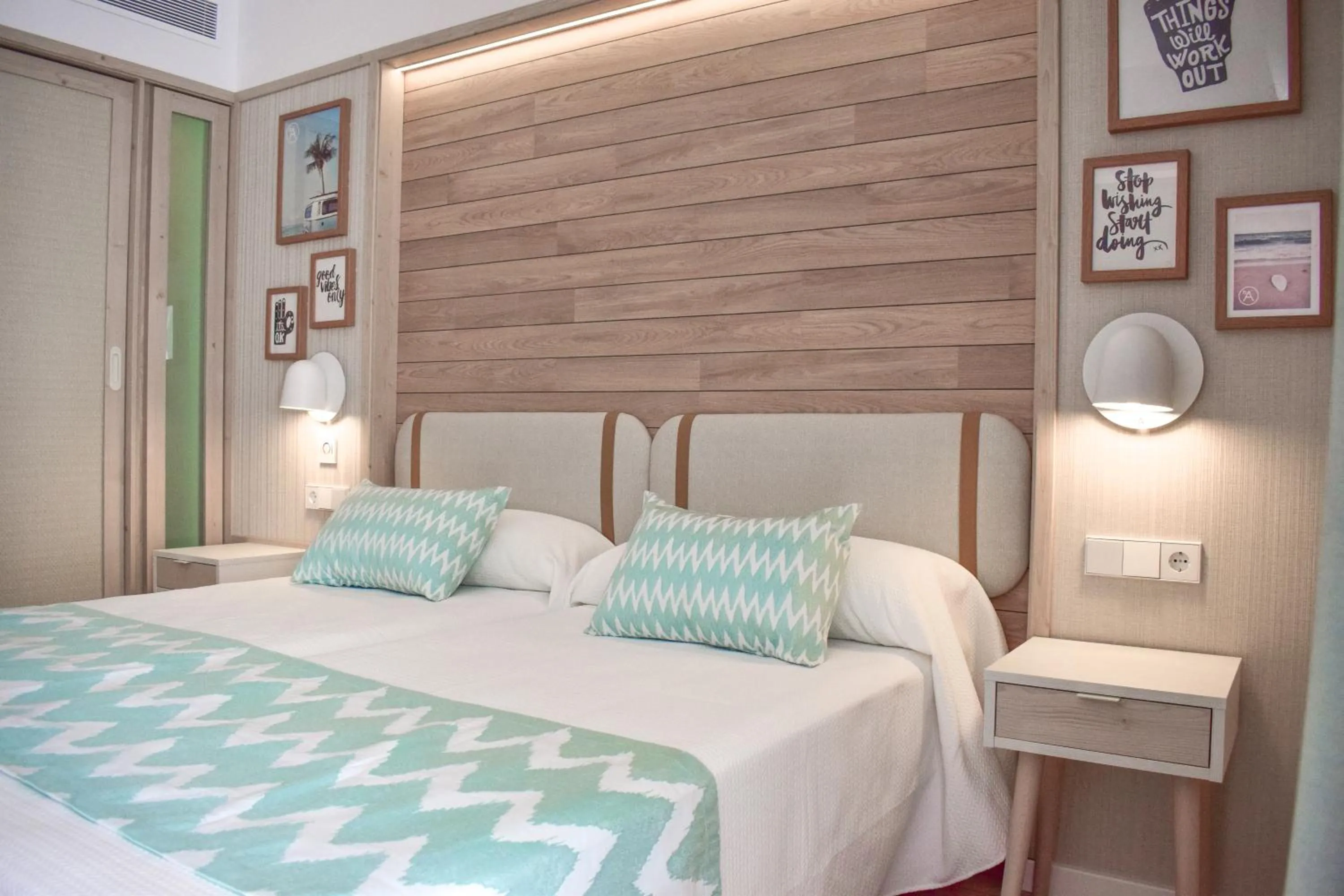 Bedroom, Bed in Ambassador Playa II