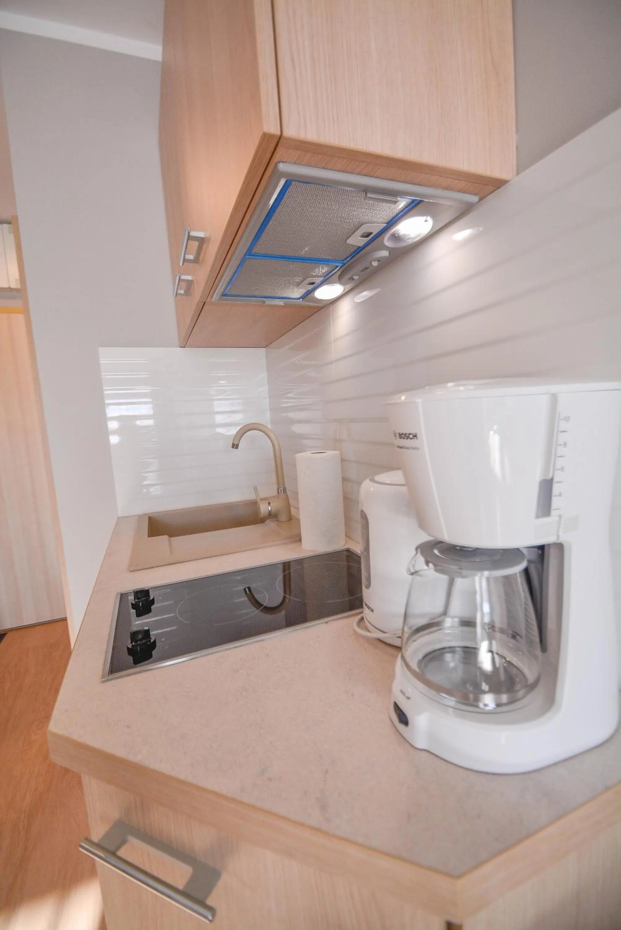 Kitchen or kitchenette in Osiedle Cesarskie Apartamenty - Parking - Apartamenty Bryza