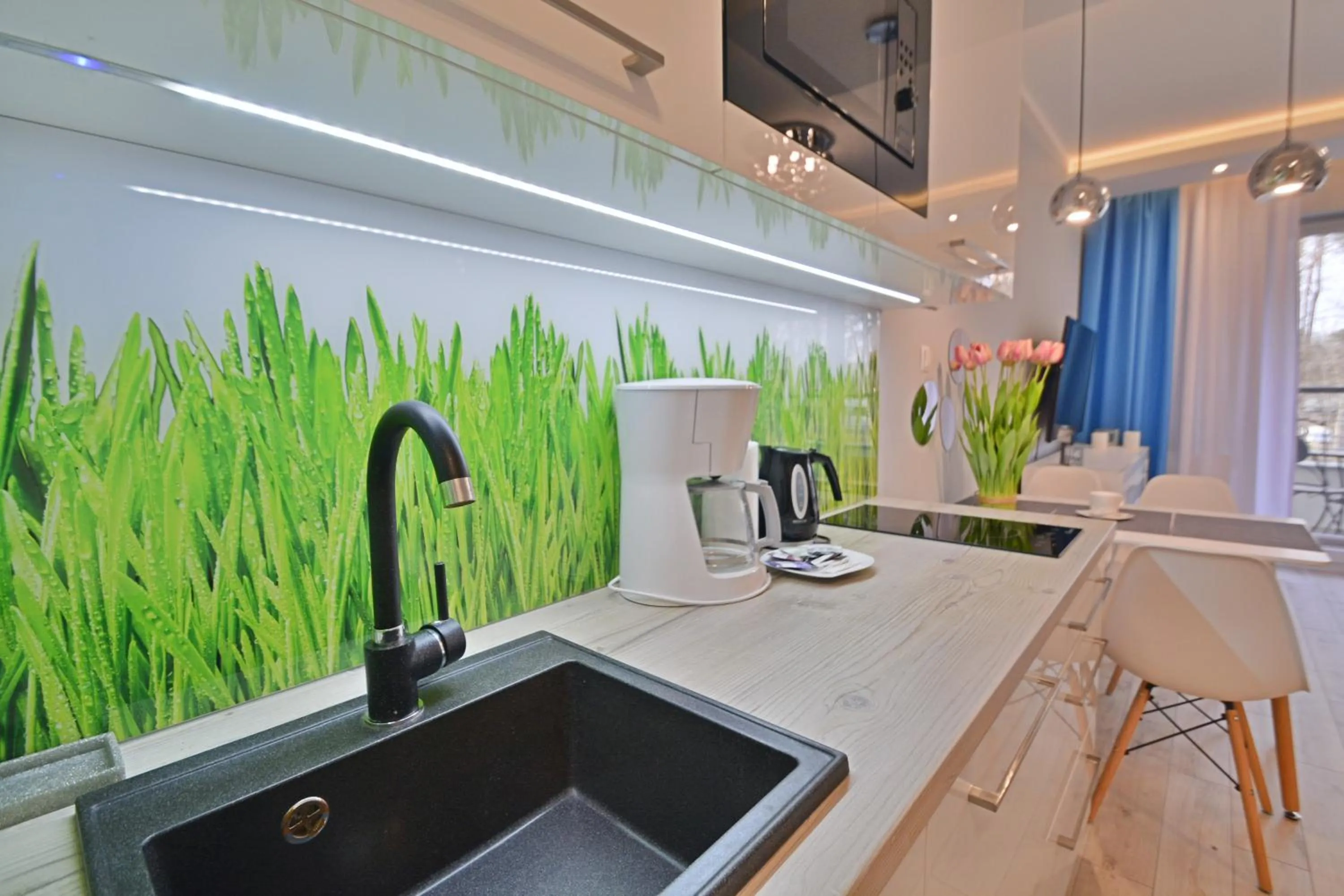 minibar in Osiedle Cesarskie Apartamenty - Parking - Apartamenty Bryza