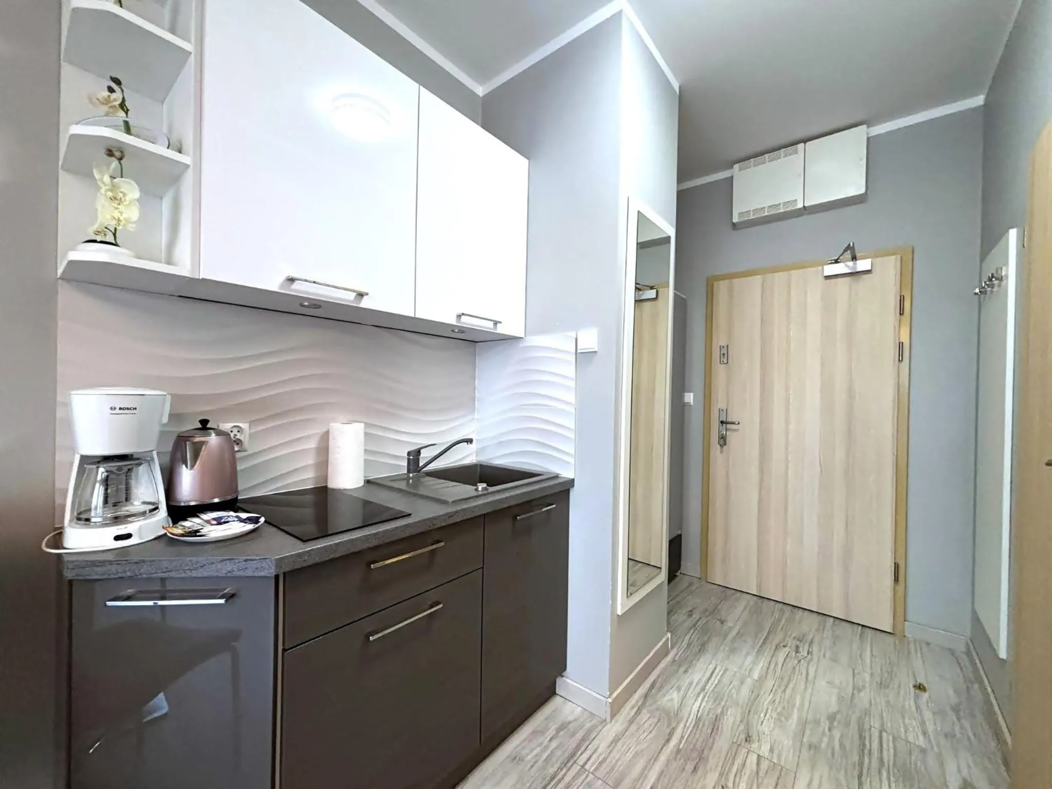 Bed in Osiedle Cesarskie Apartamenty - Parking - Apartamenty Bryza