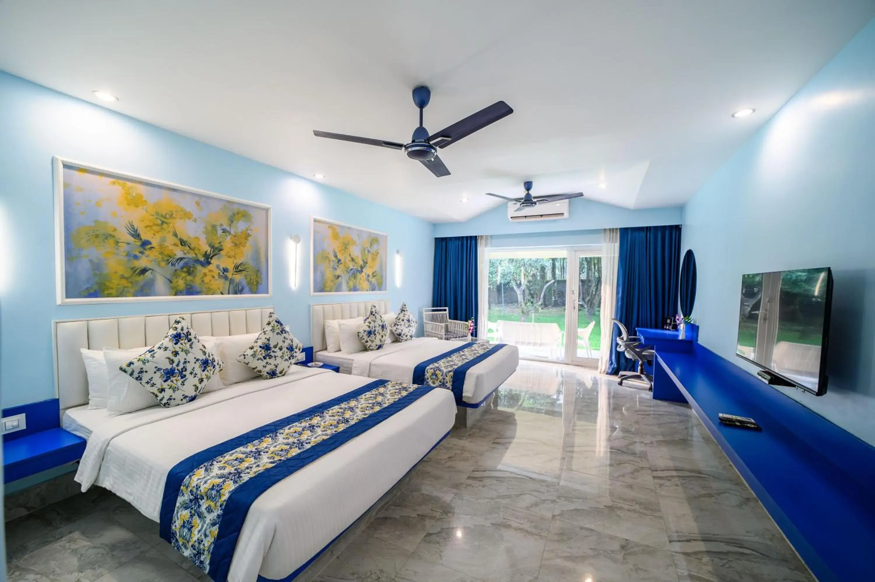 Bedroom, Bed in Sinclairs Retreat Dooars, Chalsa Bedroom, Bed in Sinclairs Retreat Dooars, Chalsa