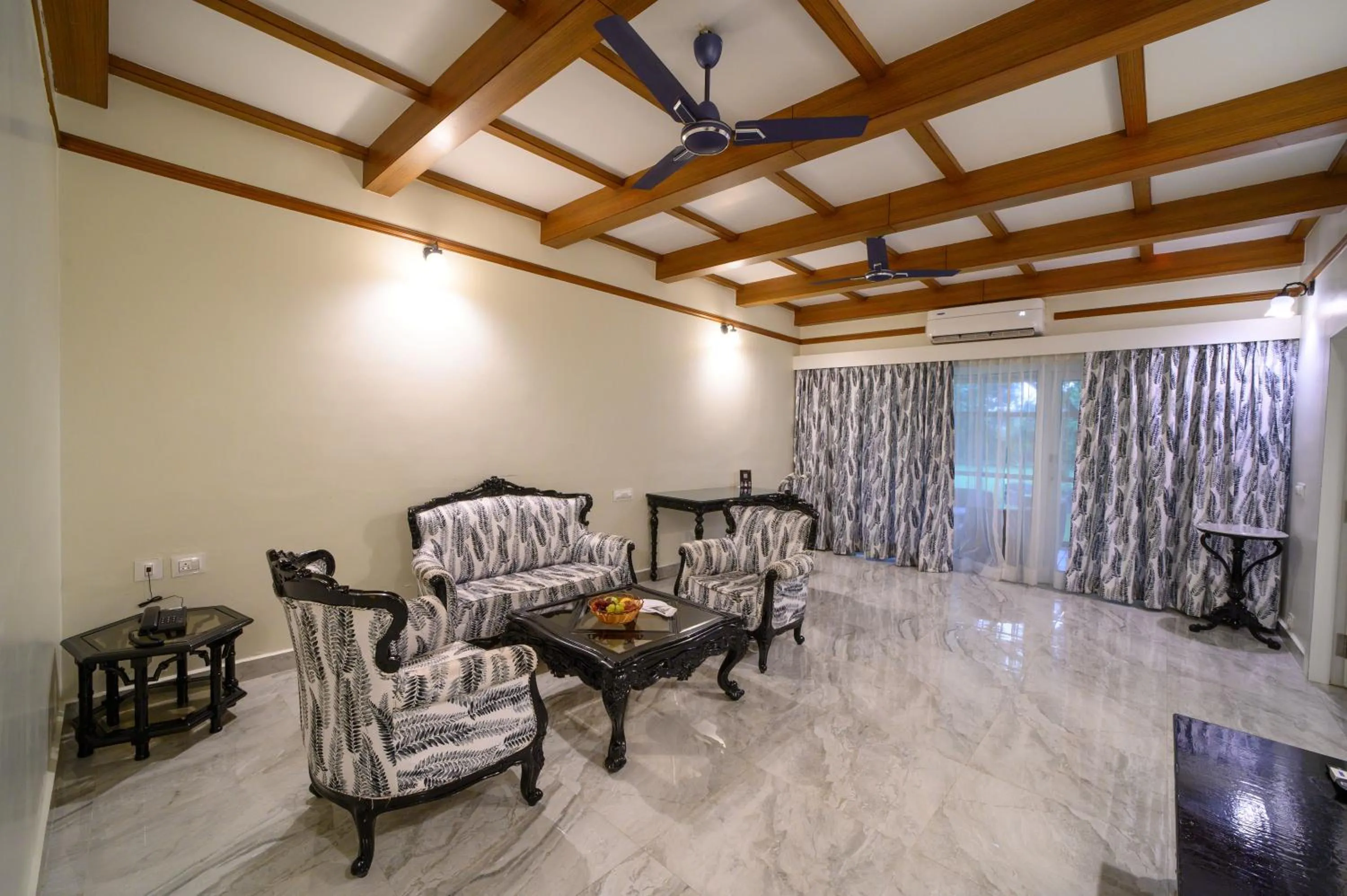 Living room in Sinclairs Retreat Dooars, Chalsa