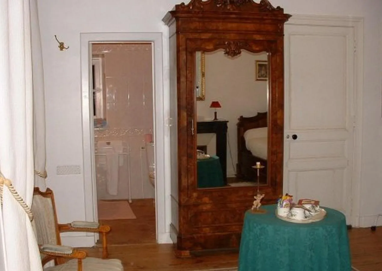 Chambres d'hôtes Le Pont Romain