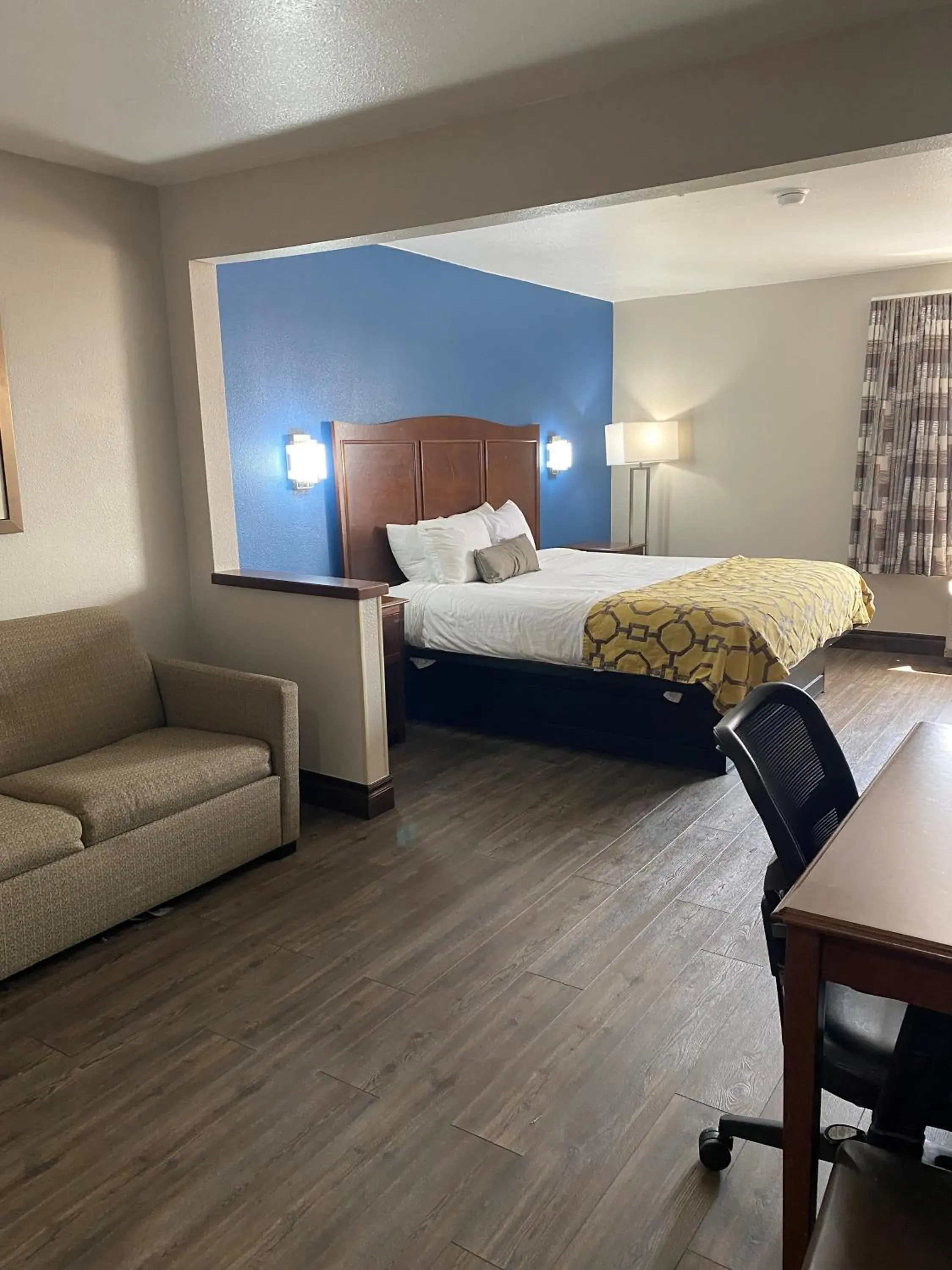 Bedroom, Bed in Baymont by Wyndham Oklahoma City/Quail Springs Bedroom, Bed in Baymont by Wyndham Oklahoma City/Quail Springs