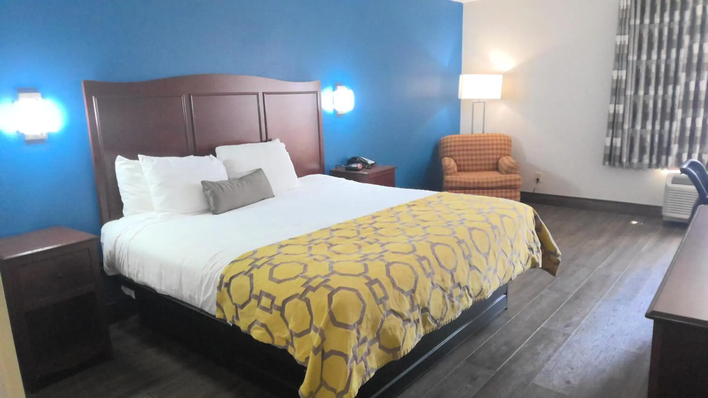 Bedroom, Bed in Baymont by Wyndham Oklahoma City/Quail Springs Bedroom, Bed in Baymont by Wyndham Oklahoma City/Quail Springs