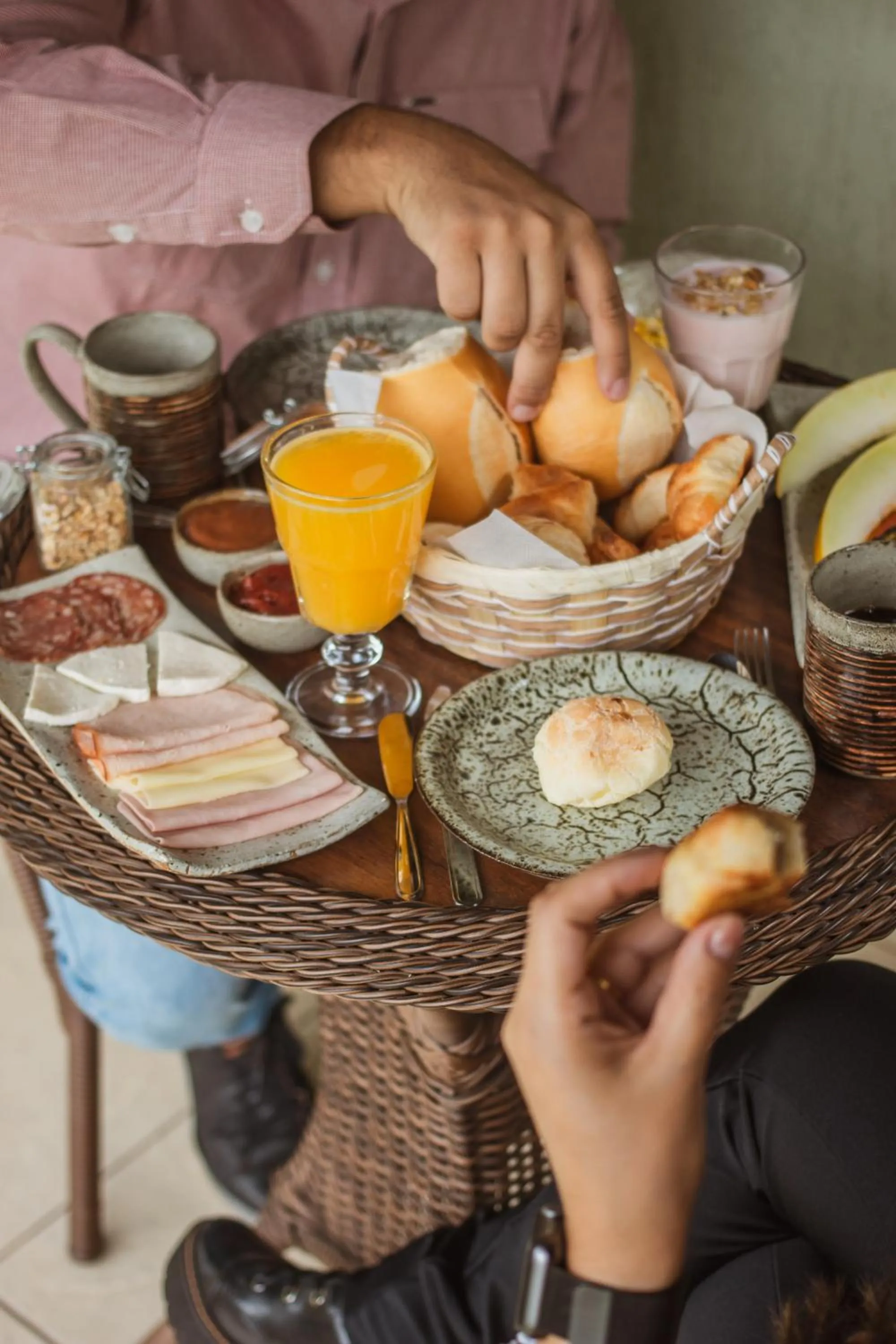 People in Pousada Medeiros