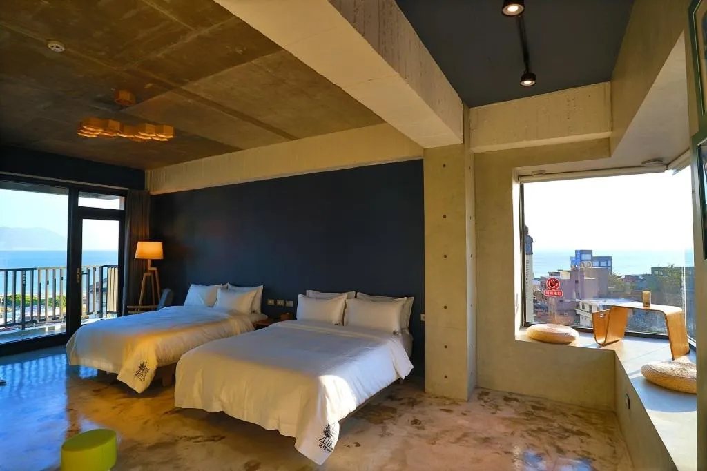 Bed in Come Sit Hostel