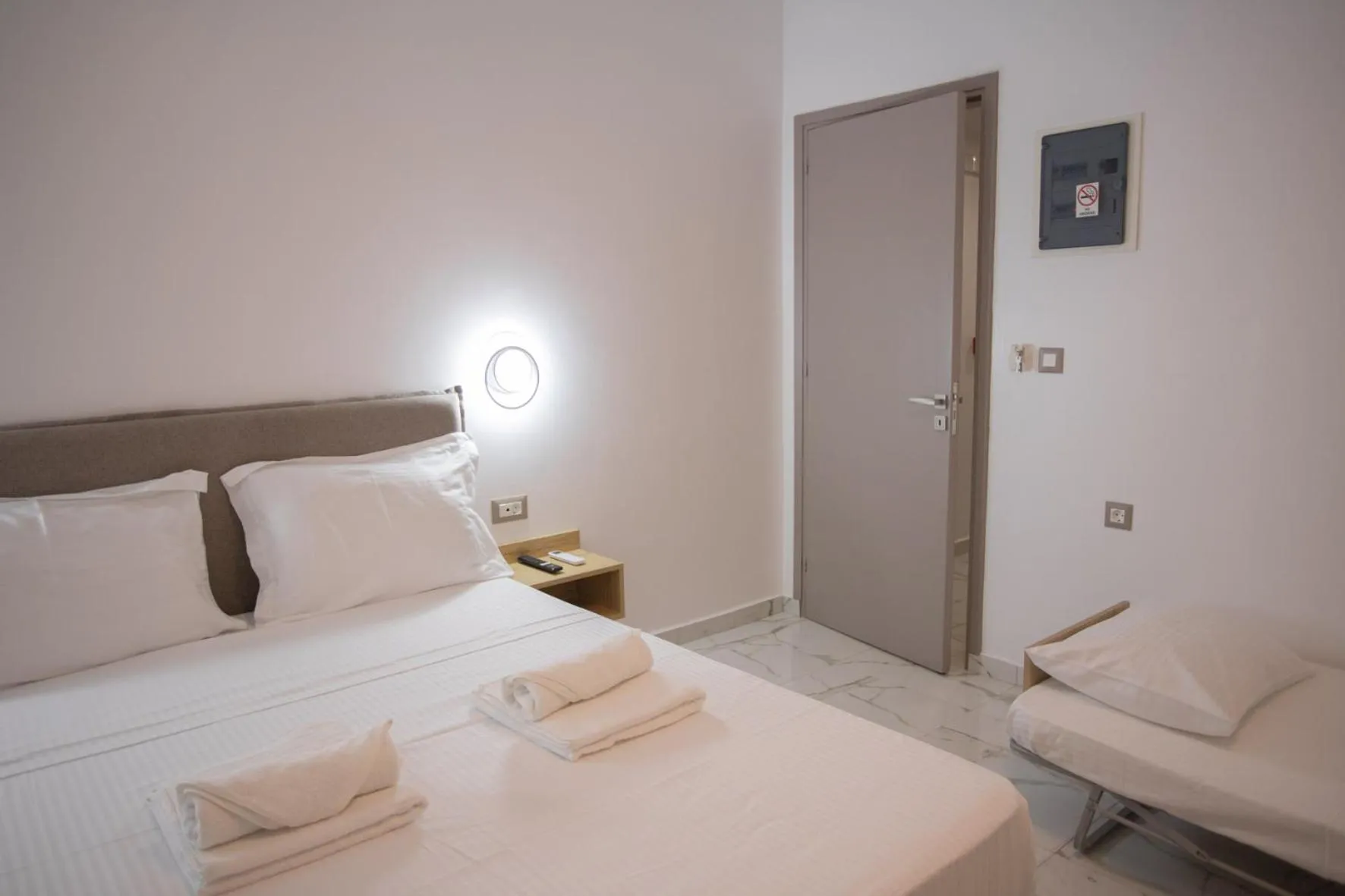 Photo of the whole room, Bed in Star Hotel