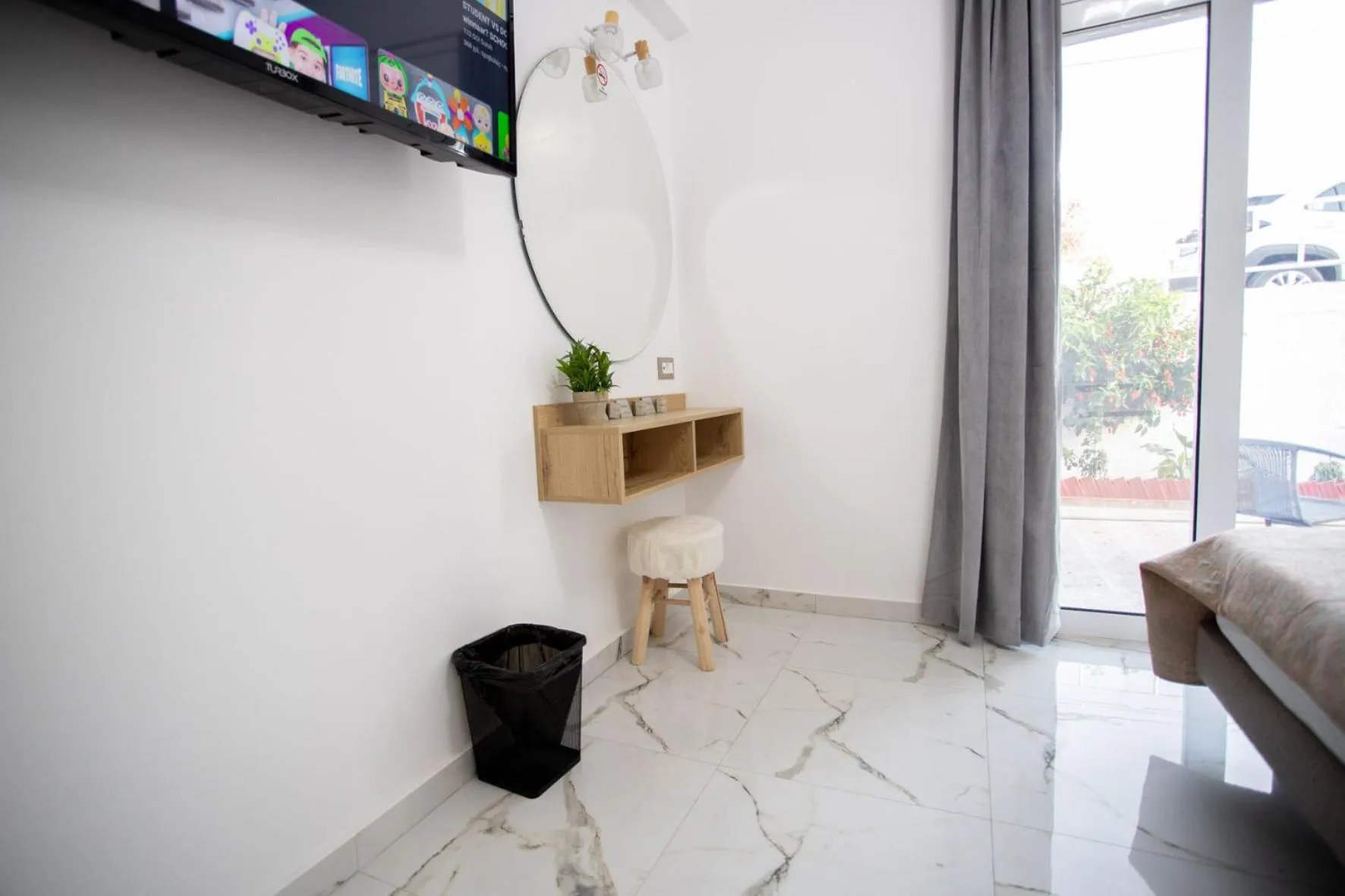 TV and multimedia in Star Hotel