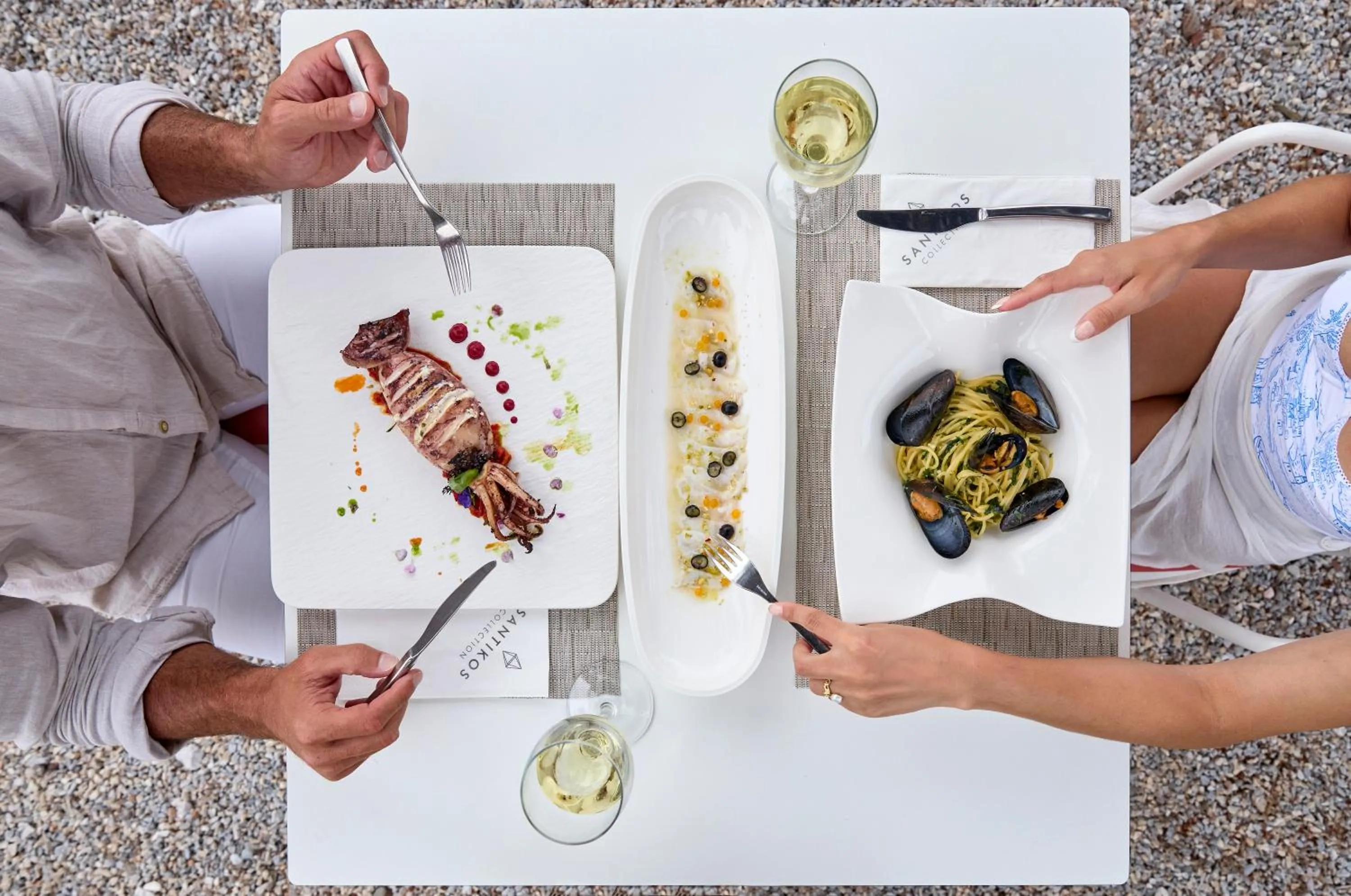 Food and drinks in Marpunta Resort, Santikos Collection