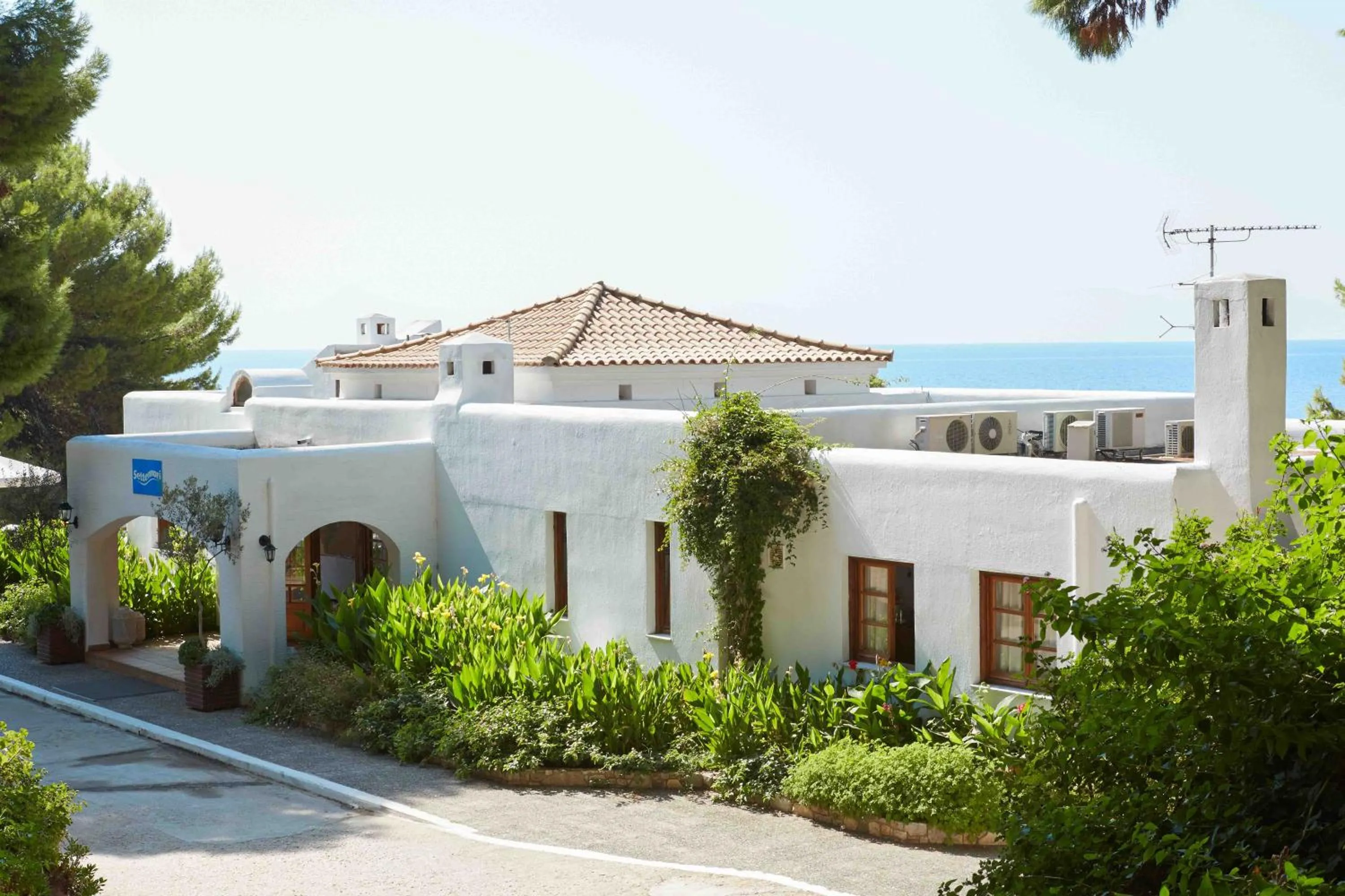 Property building in Marpunta Resort, Santikos Collection