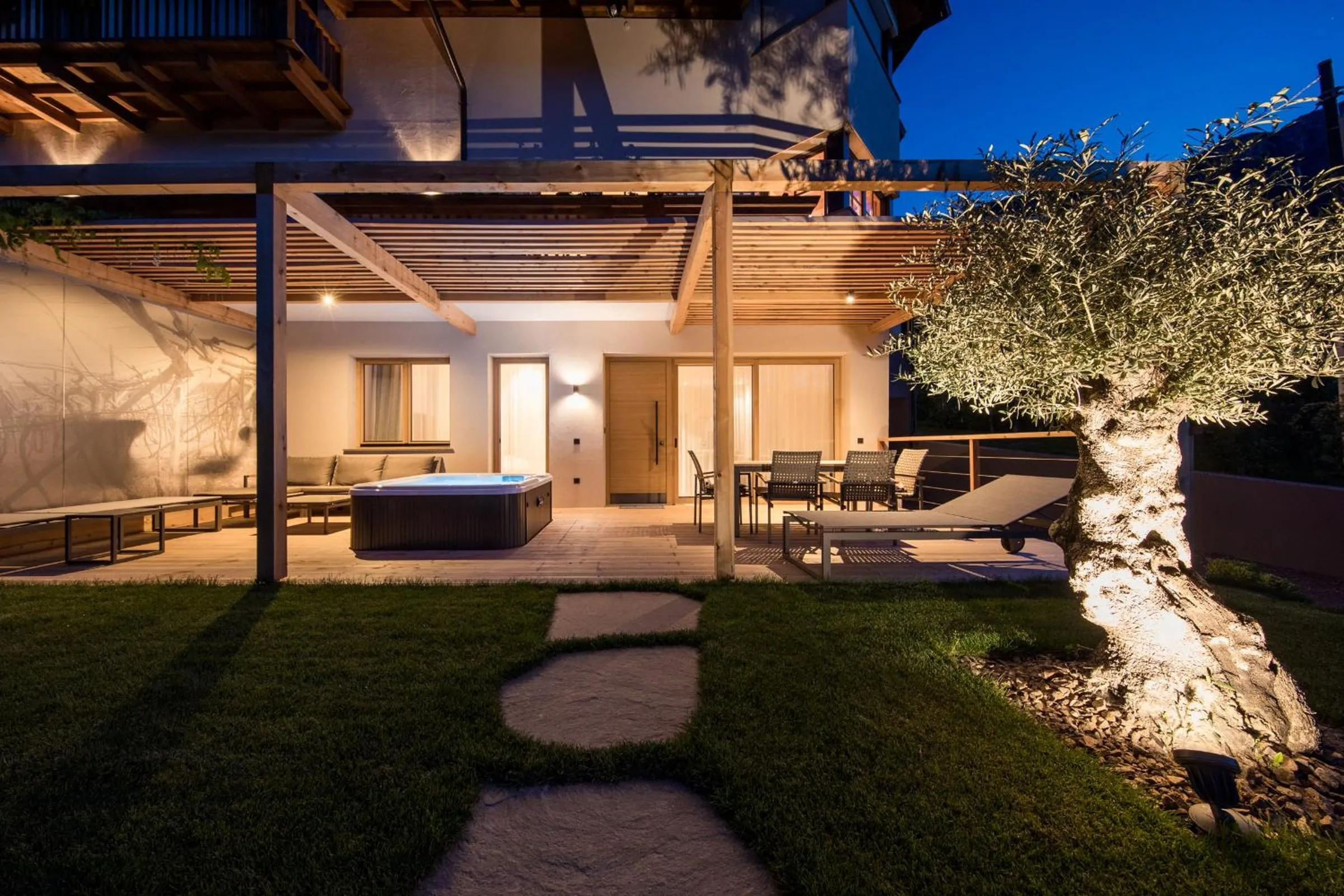 Facade/entrance in SOFTALPIN Garden Suites