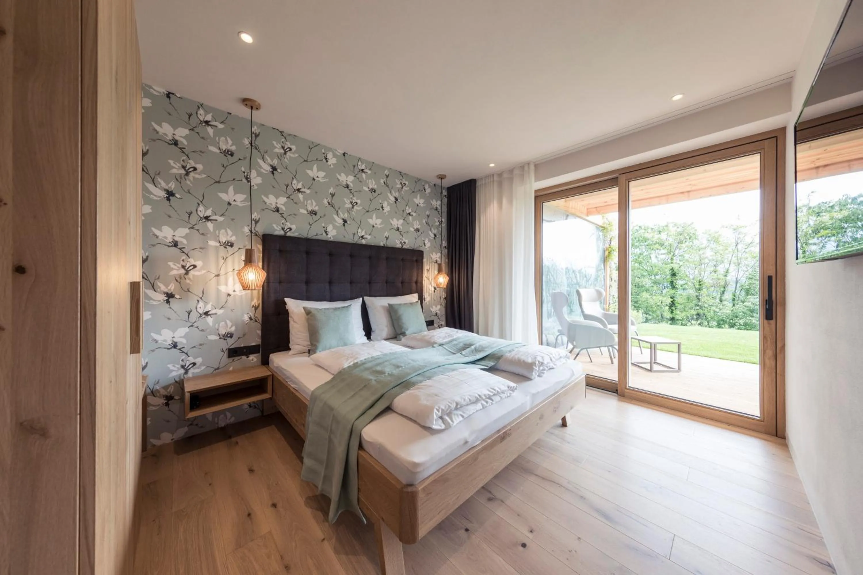 Bedroom, Bed in SOFTALPIN Garden Suites