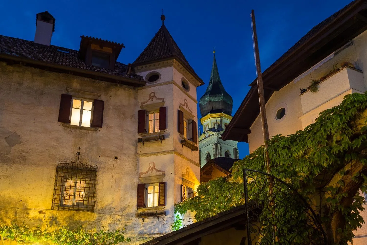 Restaurant/places to eat in SOFTALPIN Garden Suites