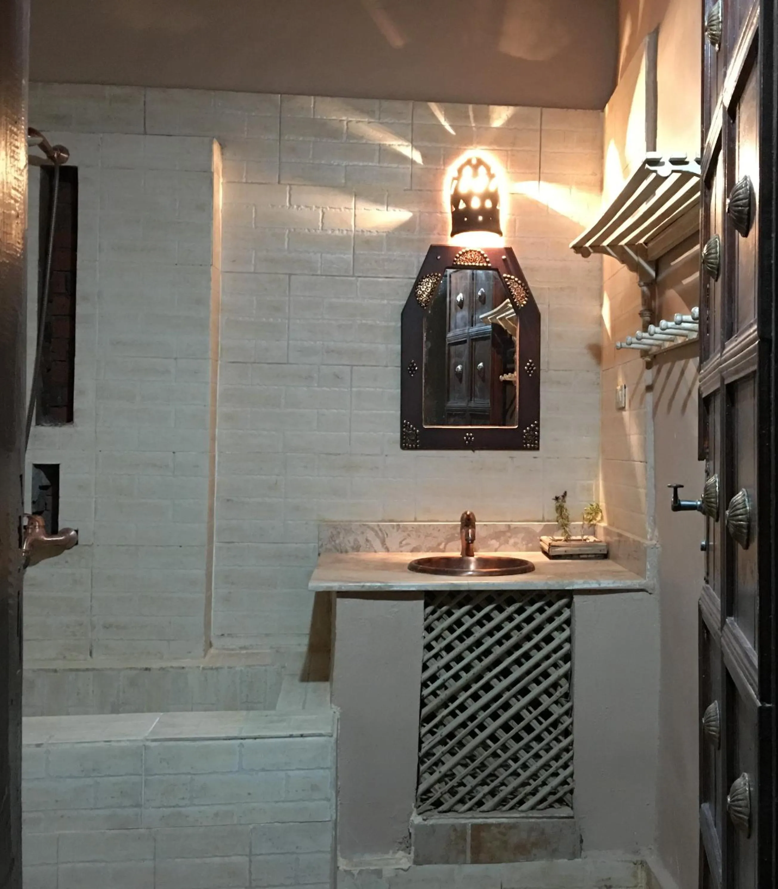 Shanda Lodge Desert Resort