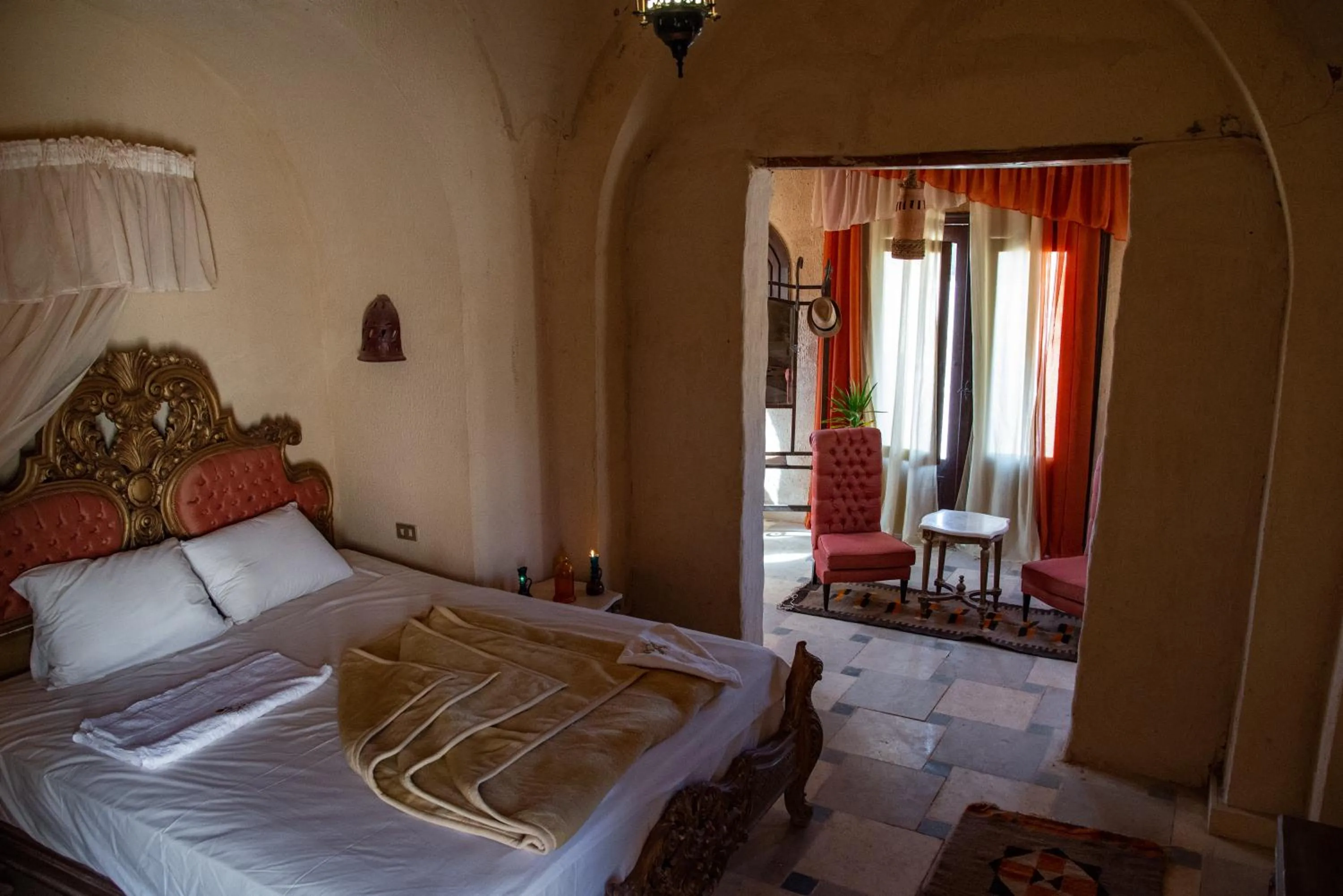 Bed in Shanda Lodge Desert Resort